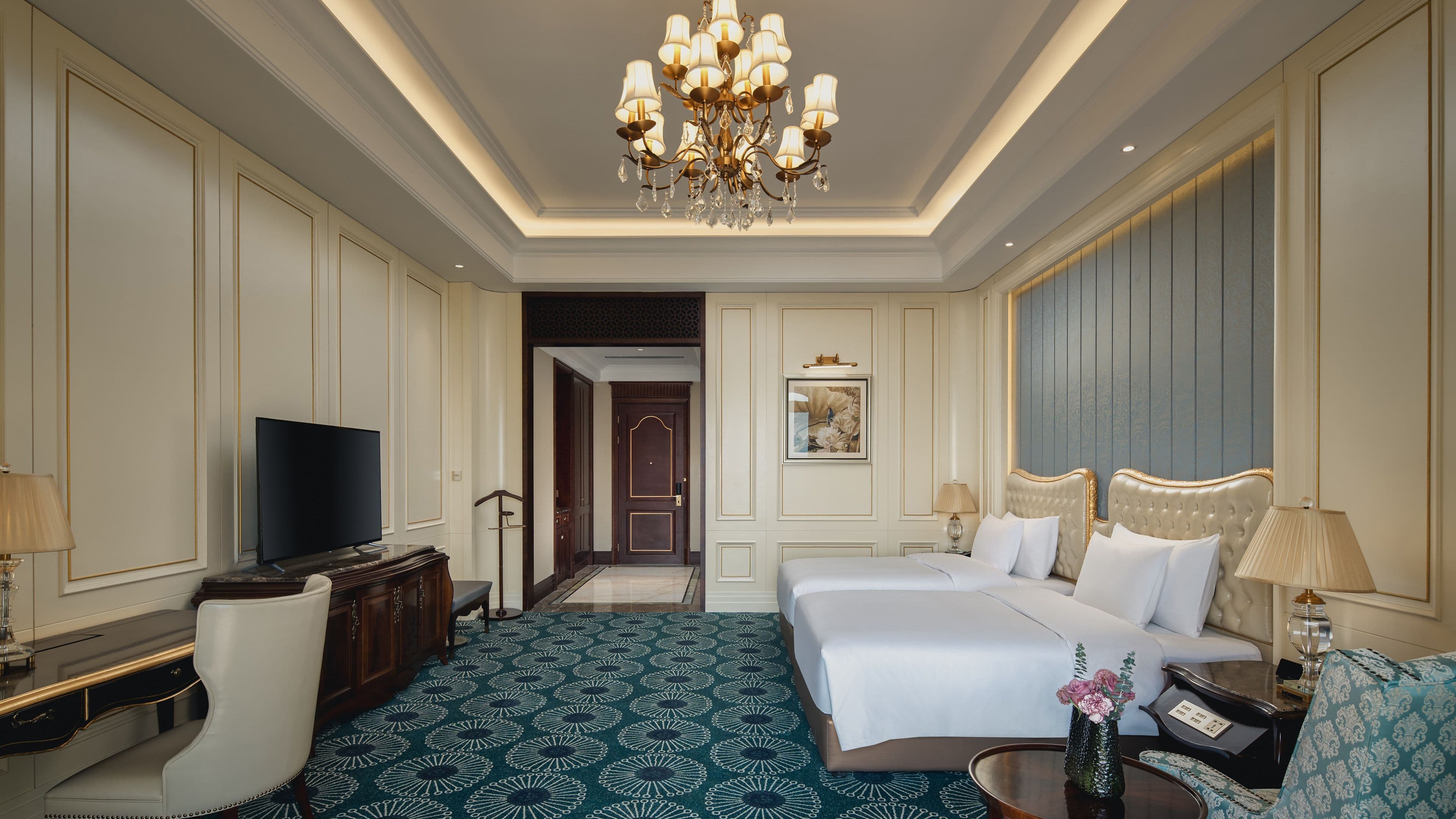 Crowne Plaza Dongying — 7