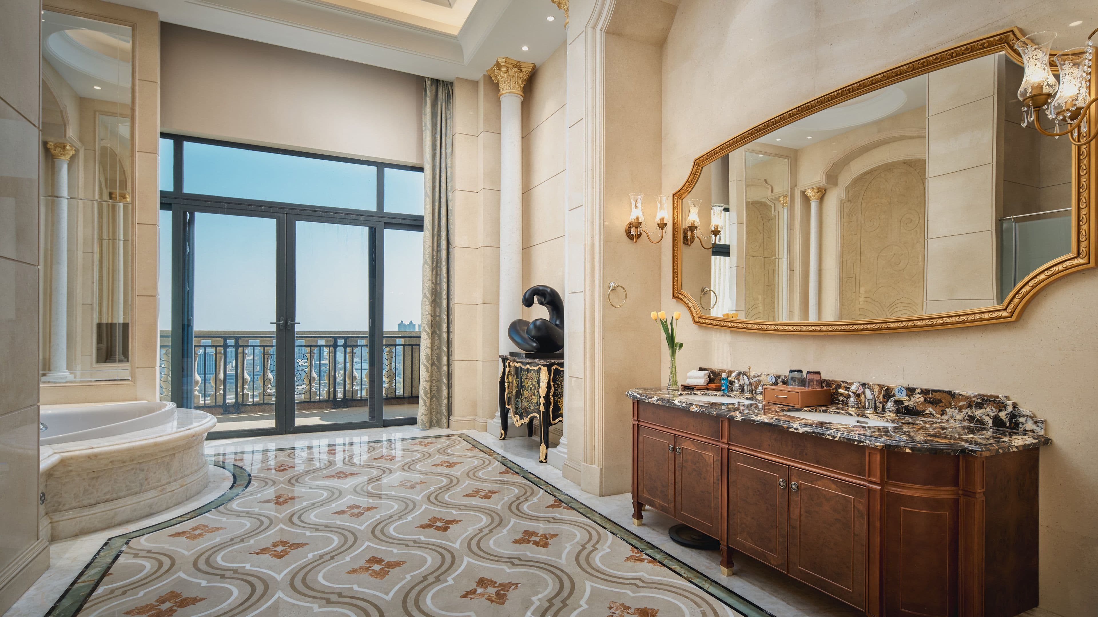 Crowne Plaza Dongying — 11