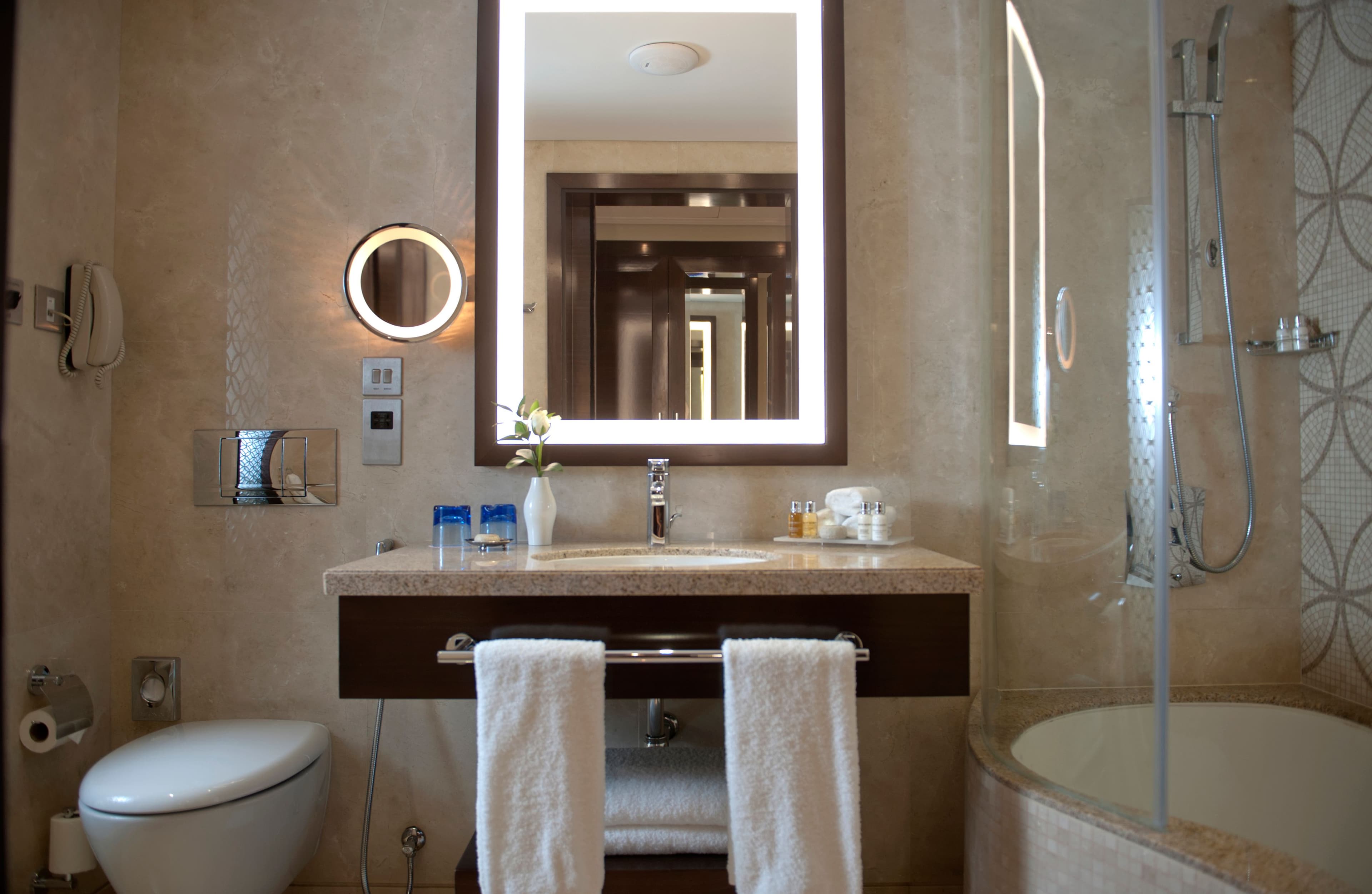 Crowne Plaza Dubai - Deira — 7