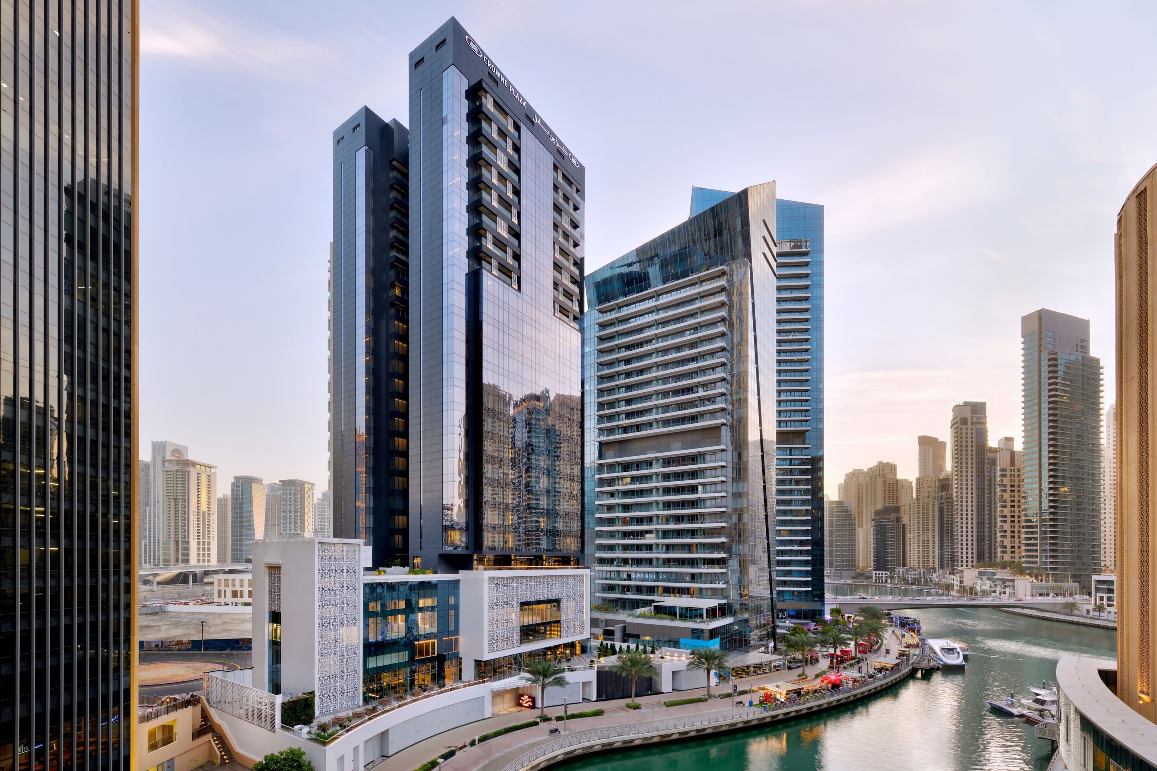 Crowne Plaza Dubai Marina - Image 1