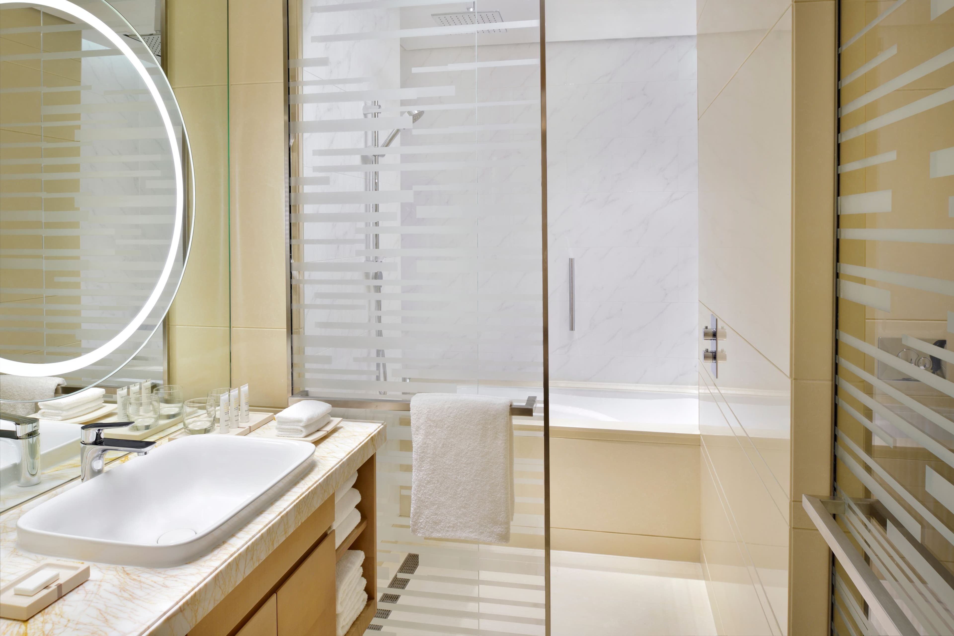 Crowne Plaza Dubai Marina — 9