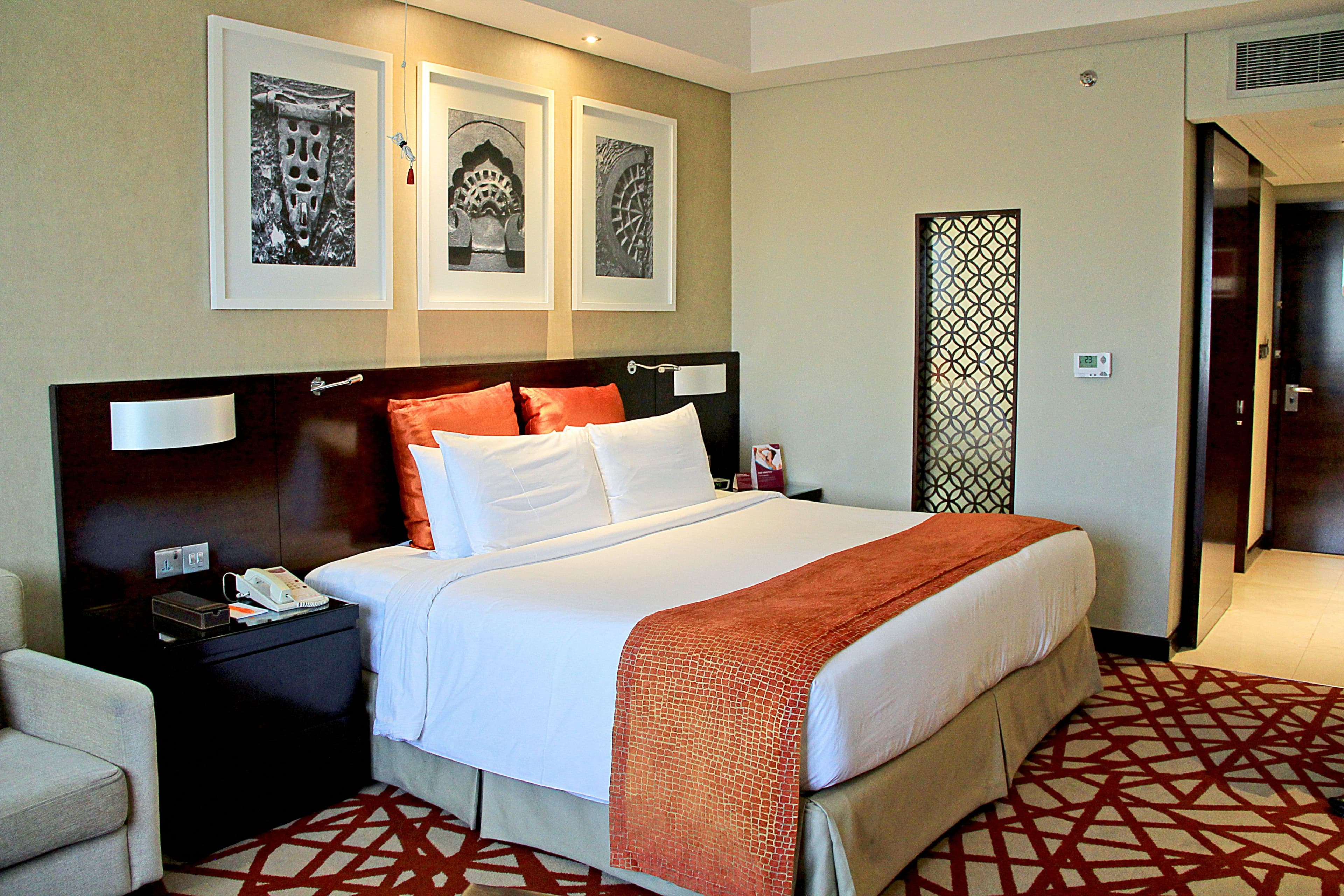 Crowne Plaza Dubai - Deira — 13