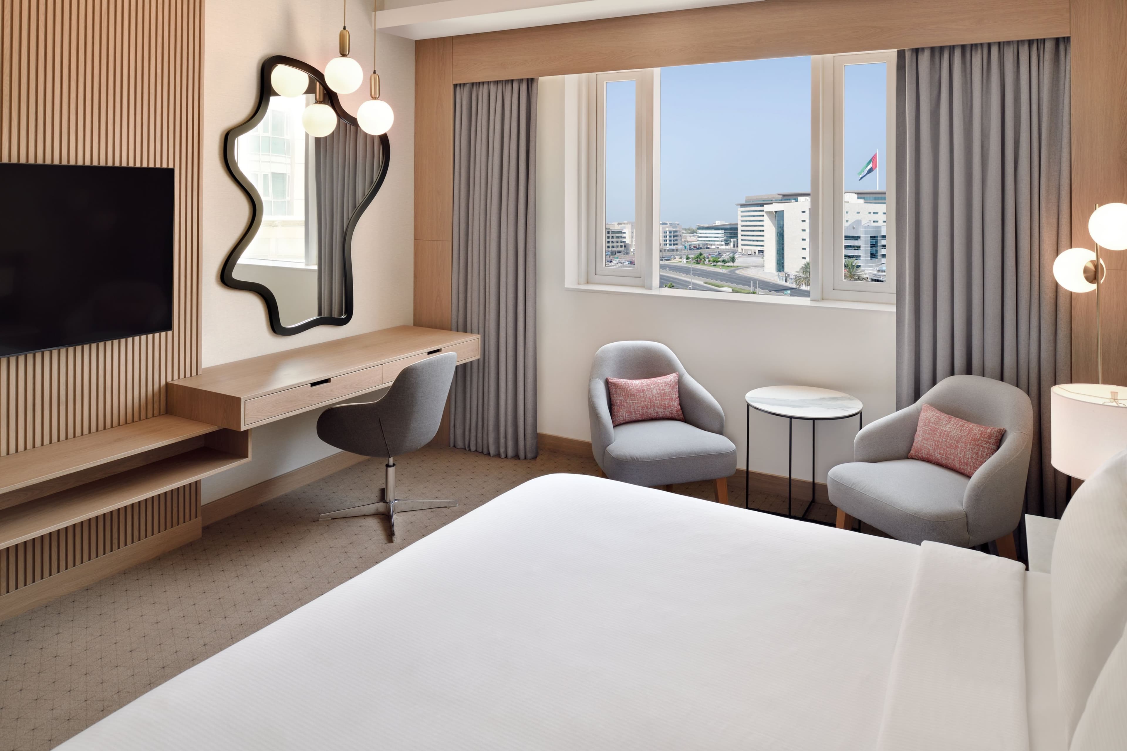 Crowne Plaza Dubai Jumeirah — 12
