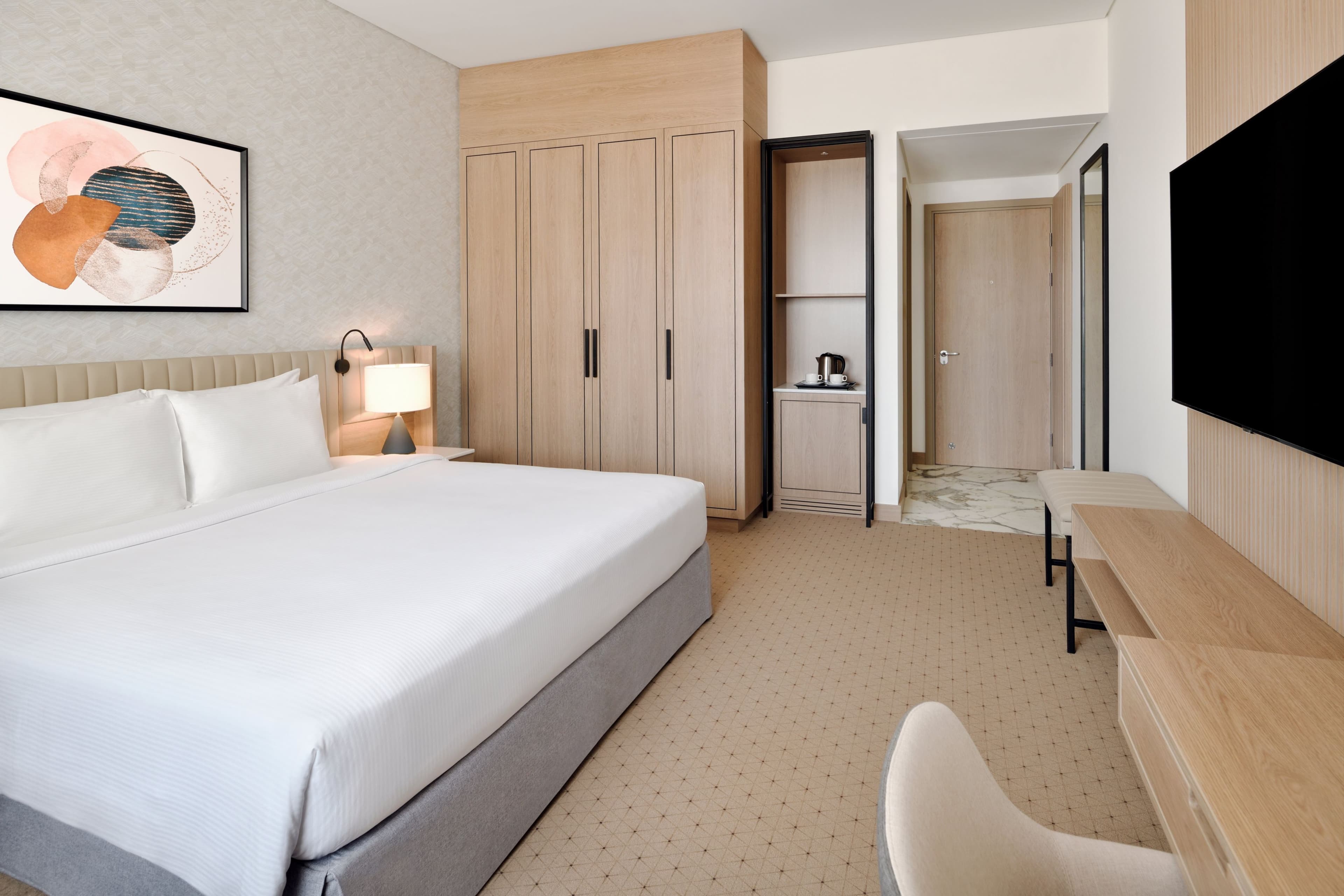 Crowne Plaza Dubai Jumeirah - Image 2