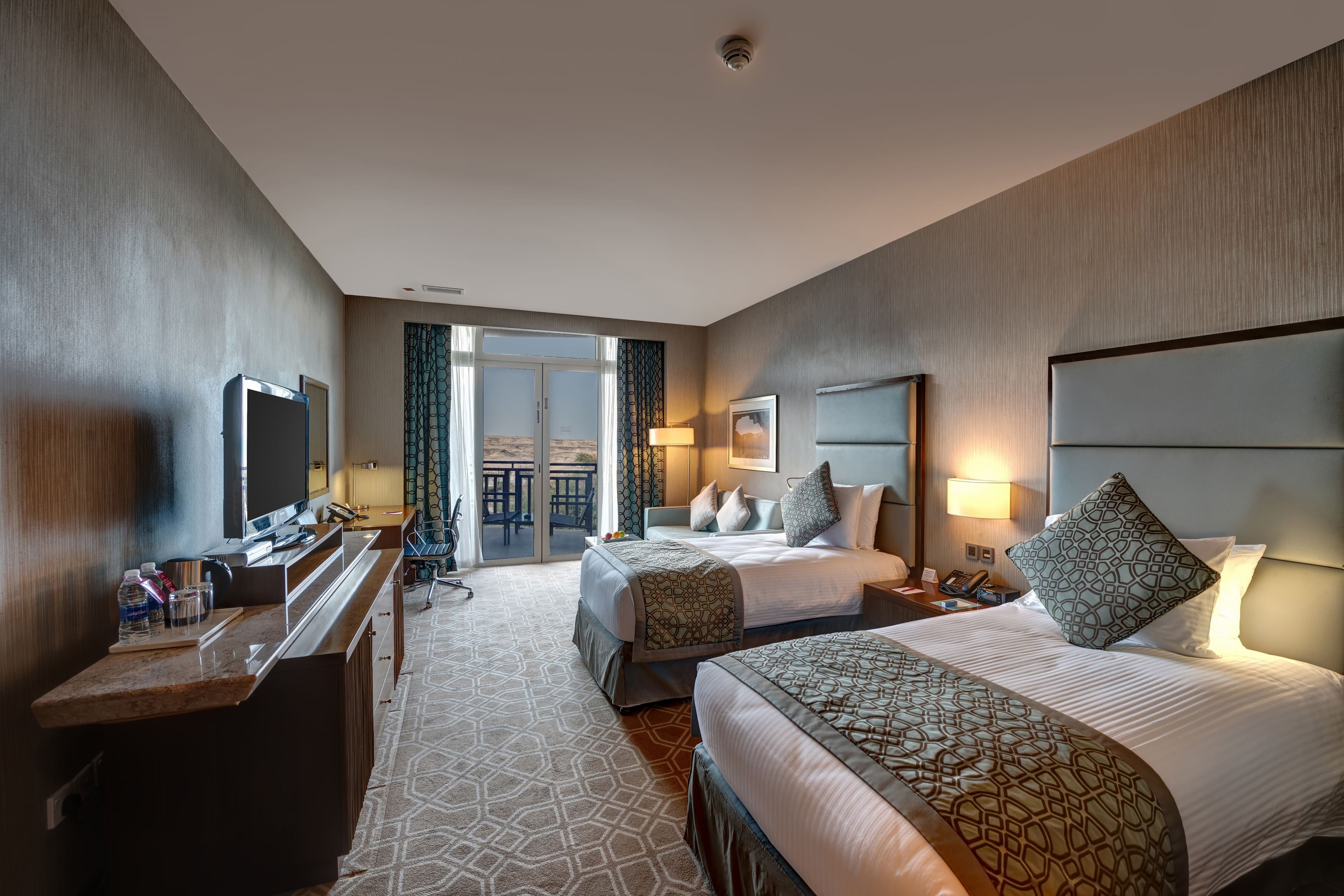 Crowne Plaza Duqm - Image 2
