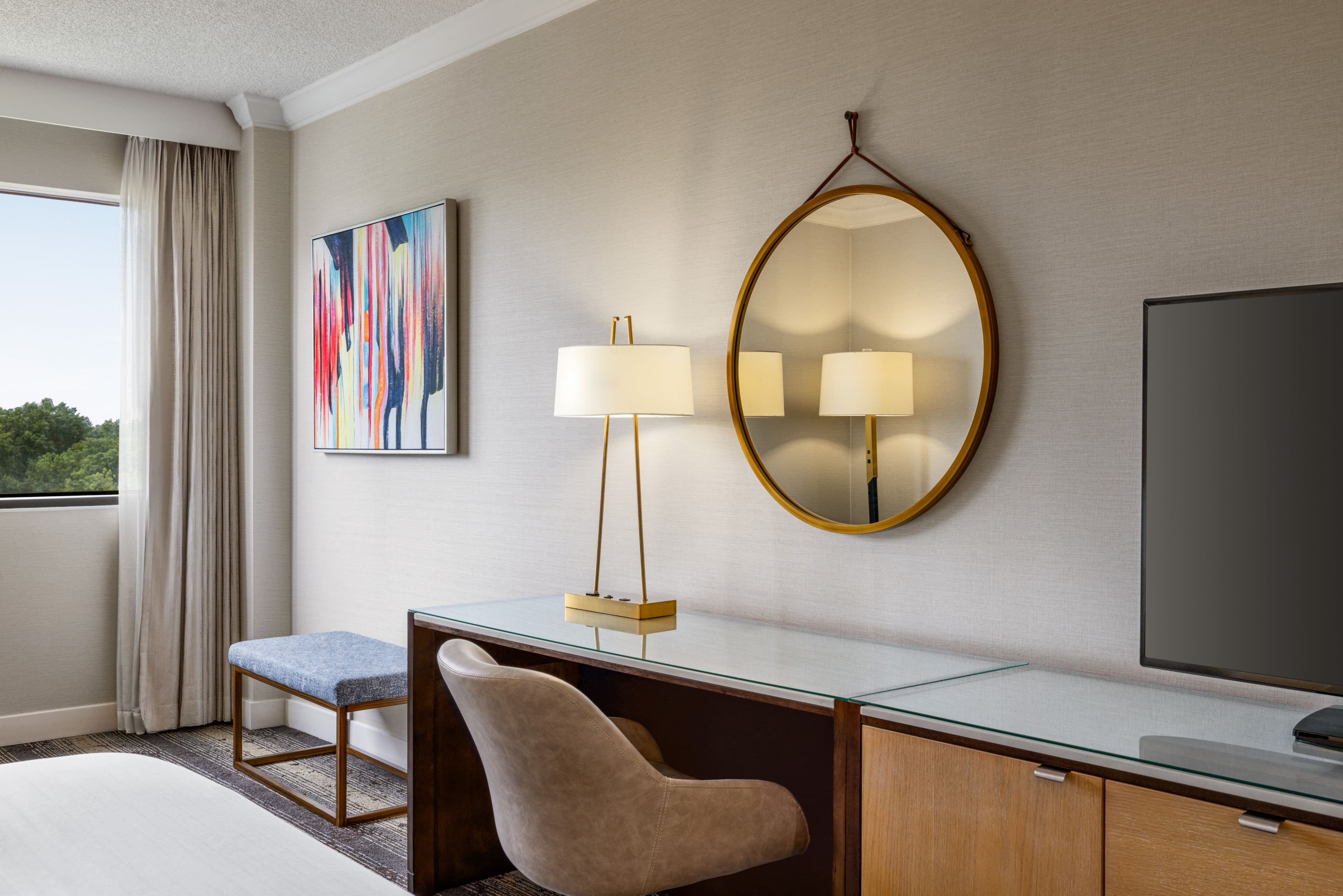 Crowne Plaza Edison - Image 2