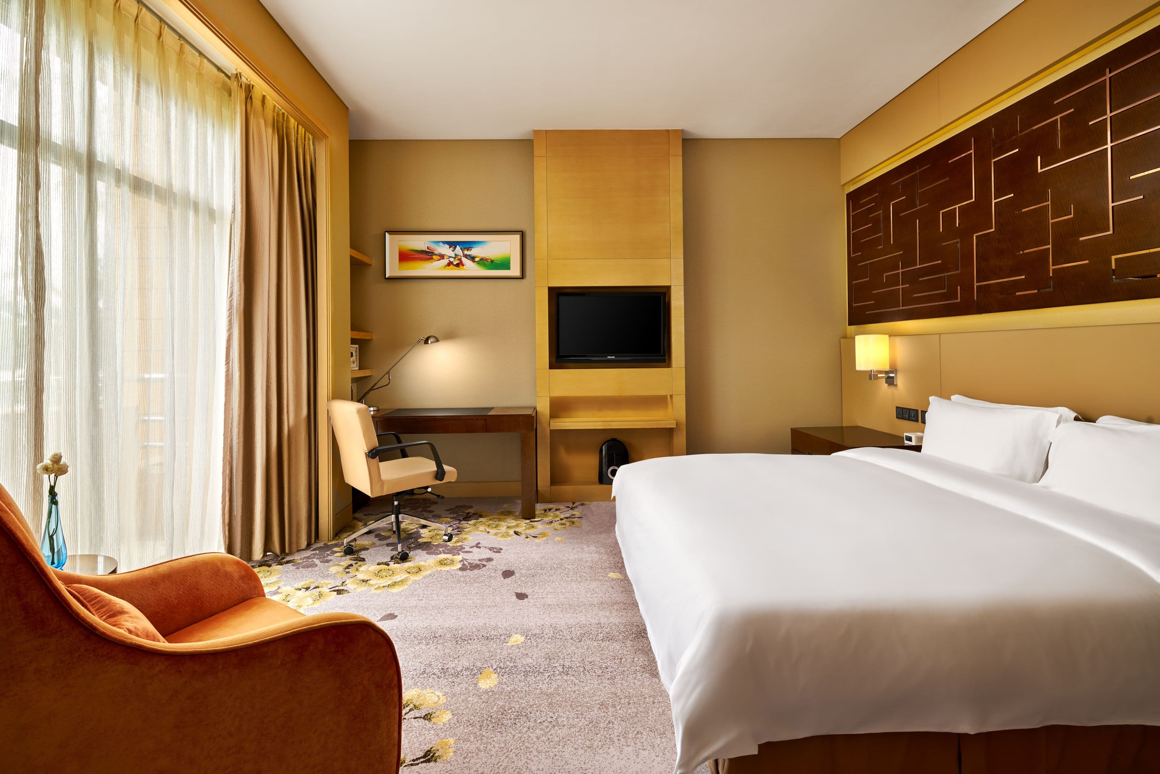 Crowne Plaza Ordos — 8