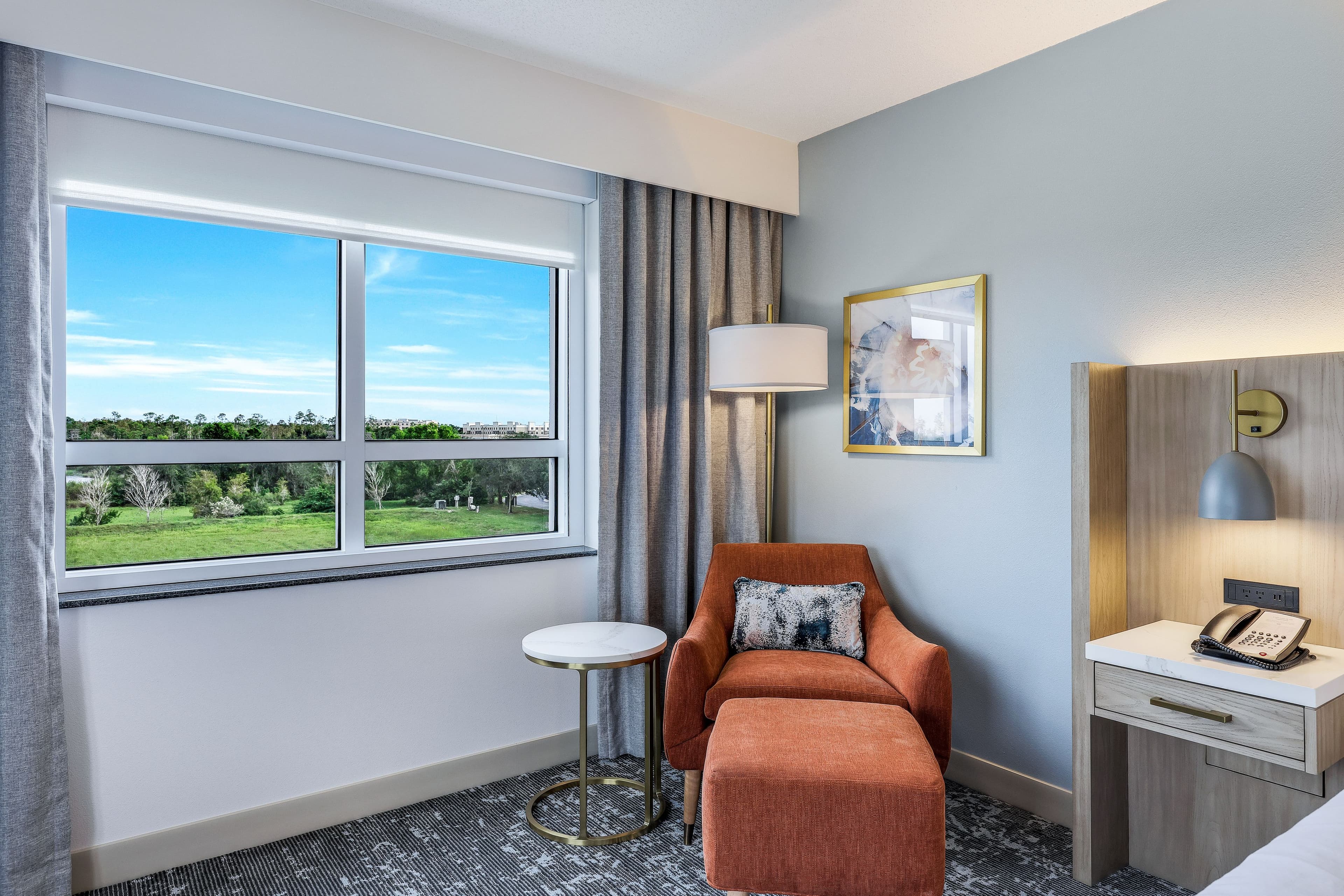 Crowne Plaza Ft. Myers Gulf Coast — 6