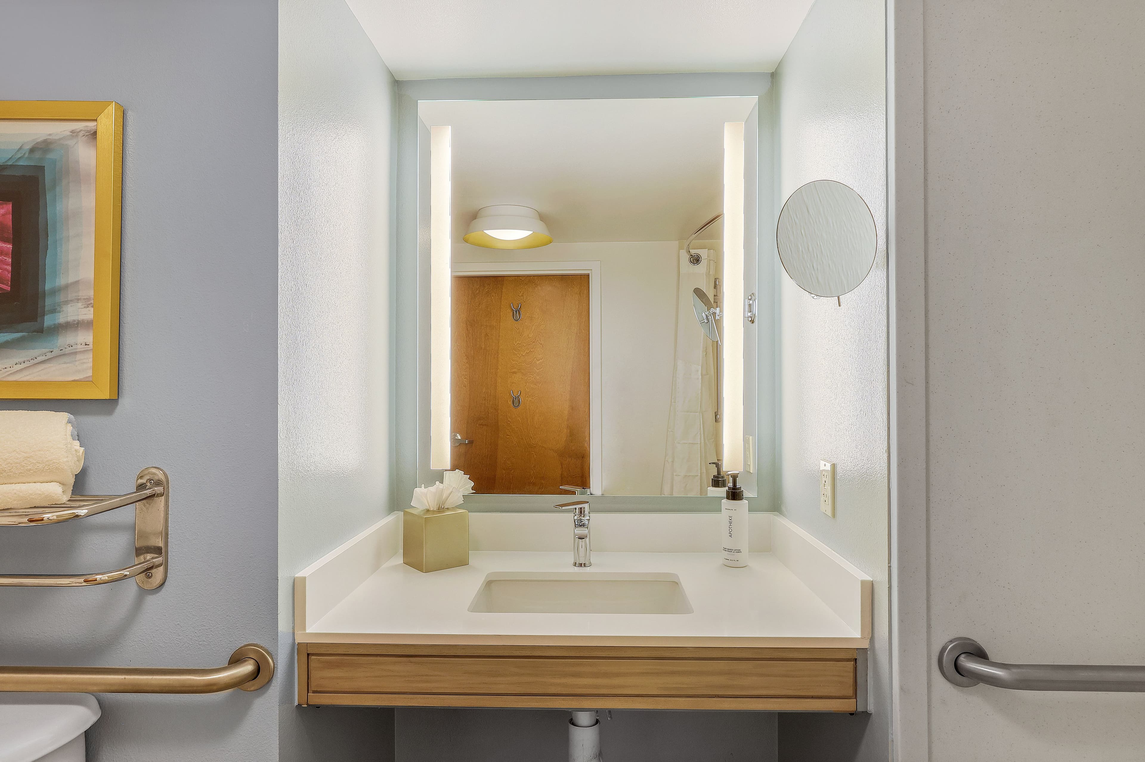 Crowne Plaza Ft. Myers Gulf Coast — 32