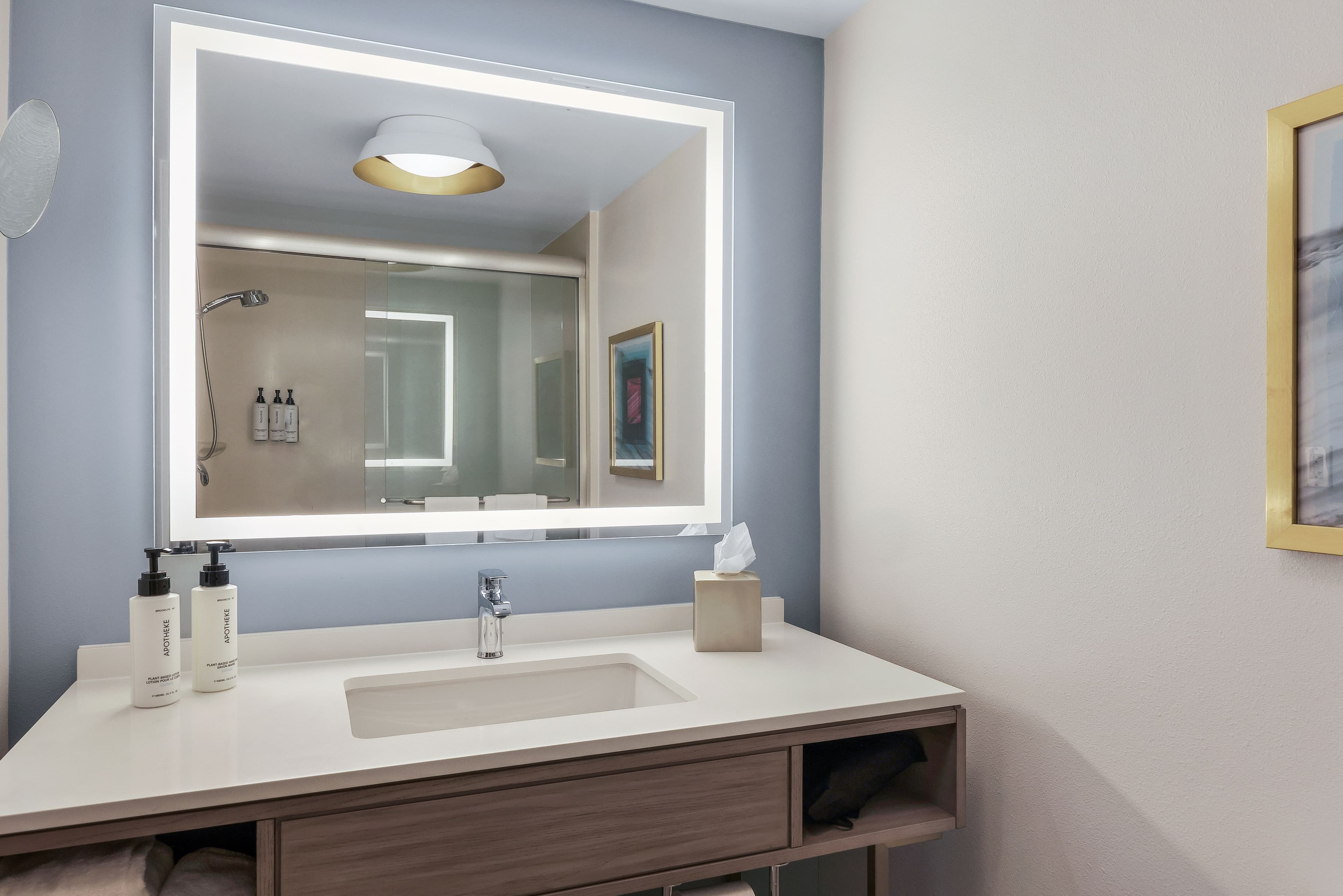 Crowne Plaza Ft. Myers Gulf Coast - Image 4