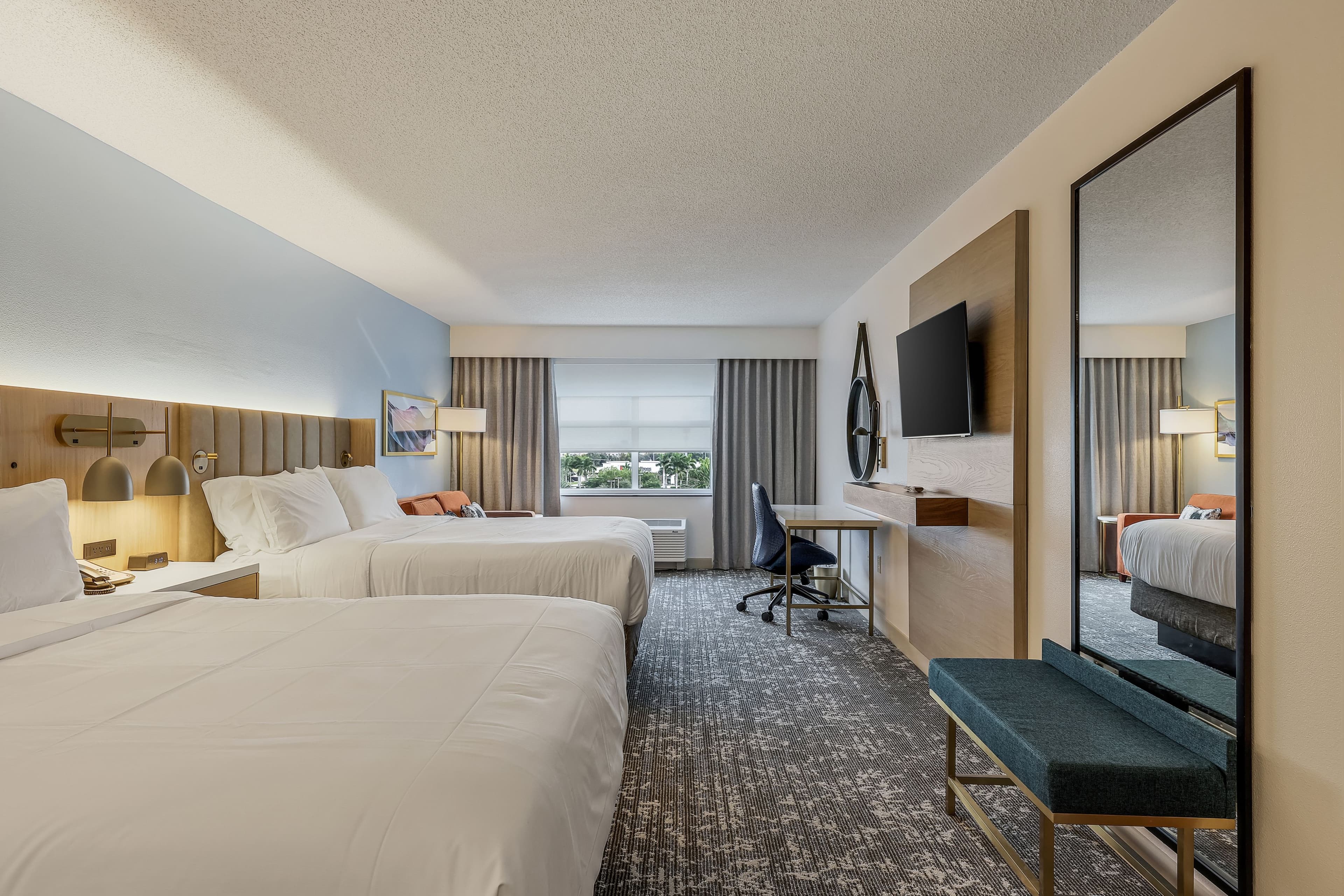 Crowne Plaza Ft. Myers Gulf Coast — 50