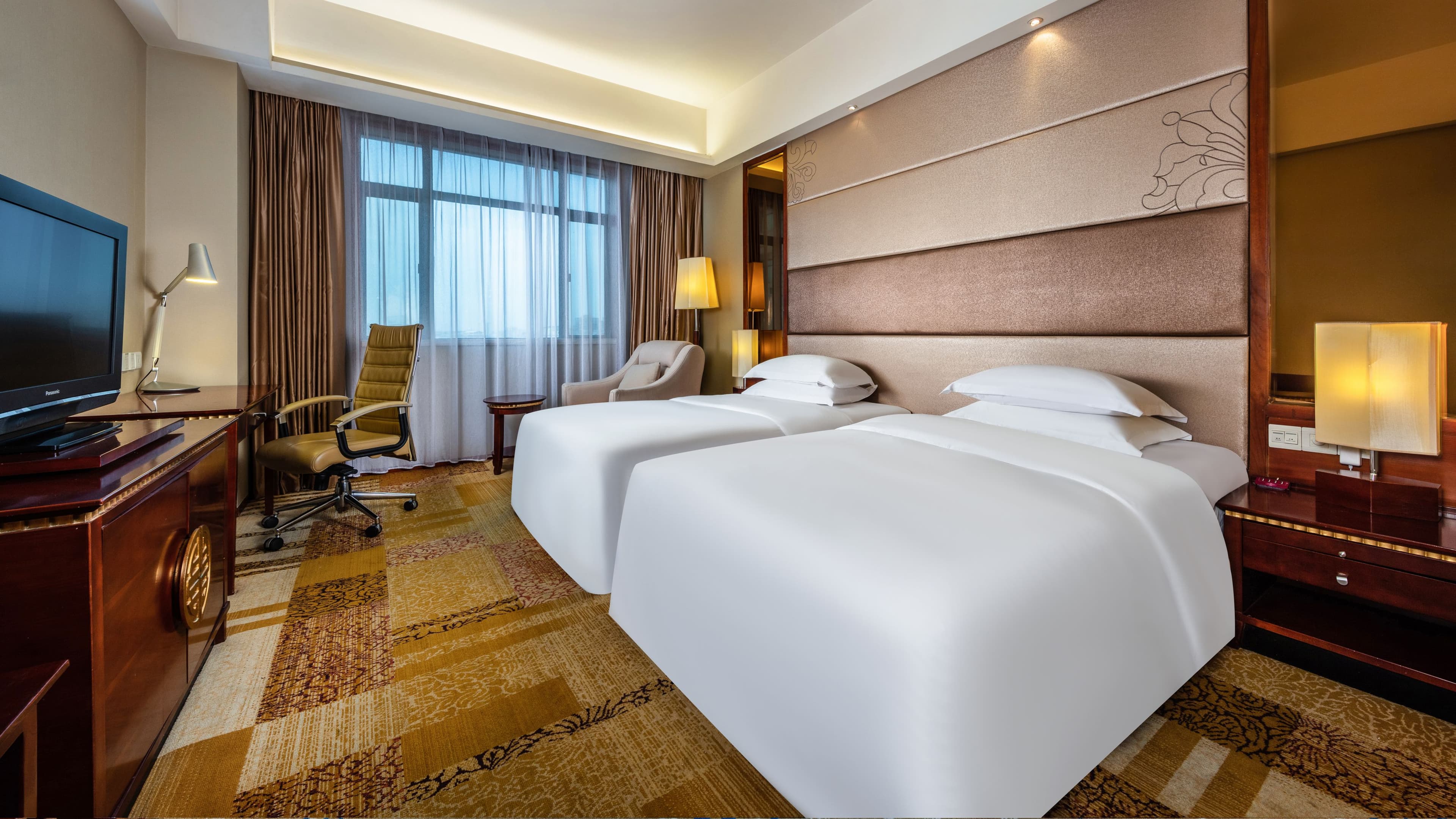 Crowne Plaza Foshan — 7