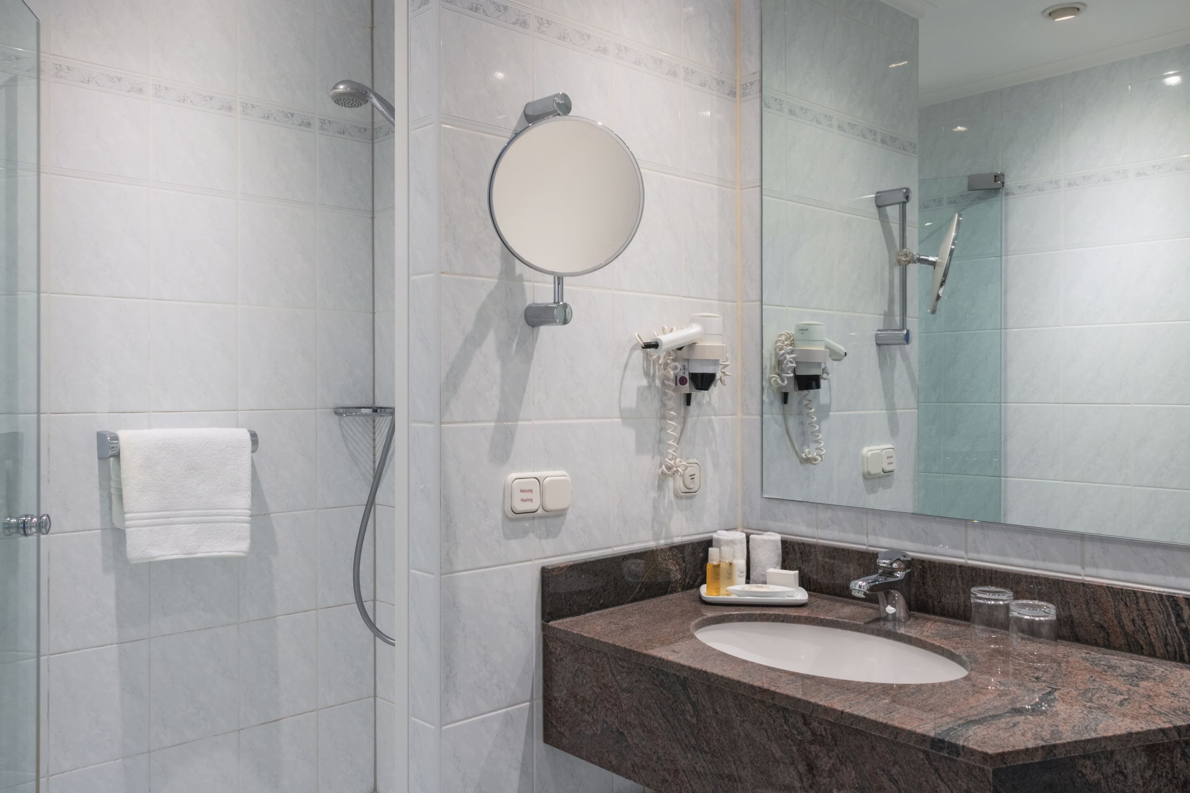 2 Twin Standard - Image 6