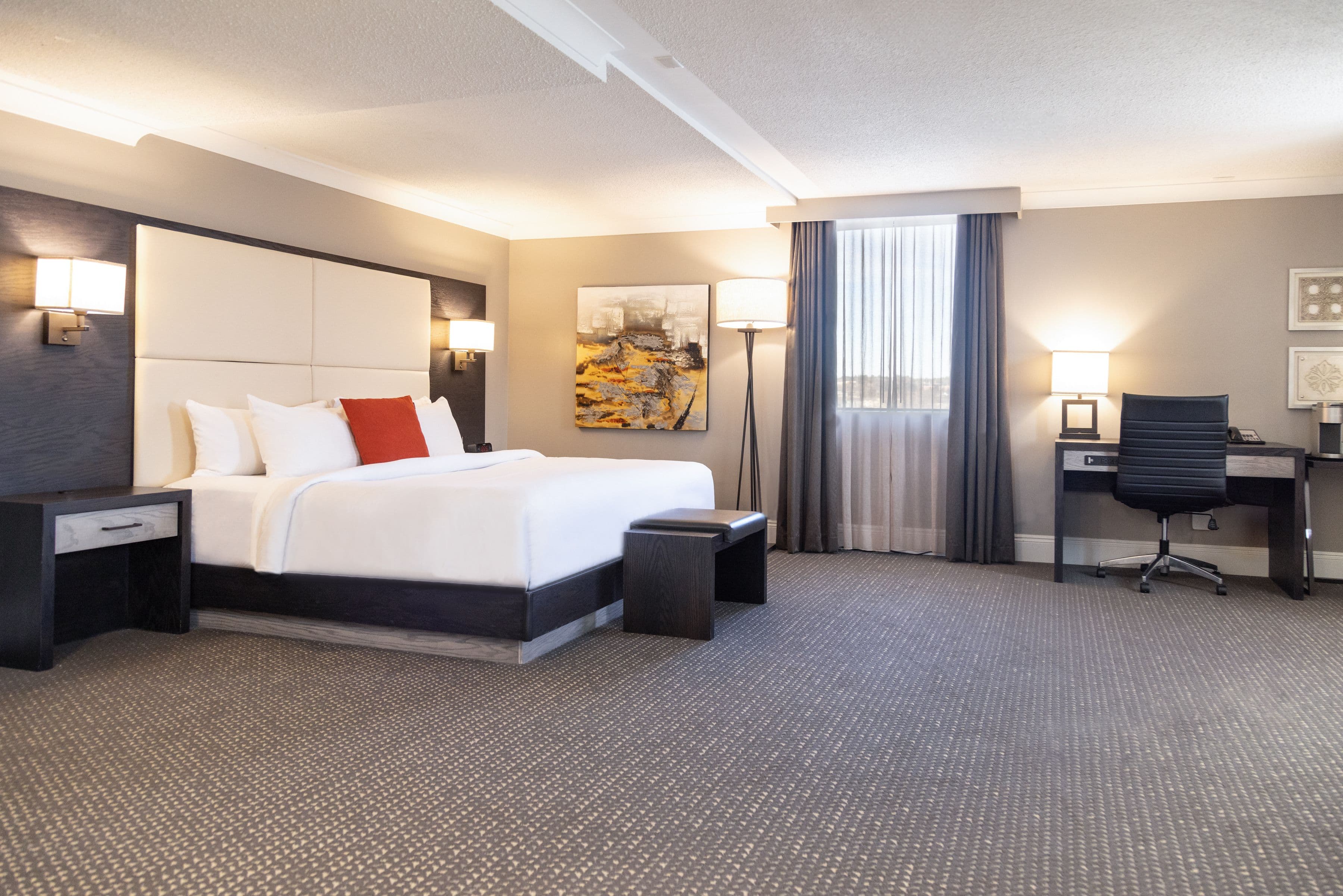 Crowne Plaza Fredericton-Lord Beaverbrook — 103