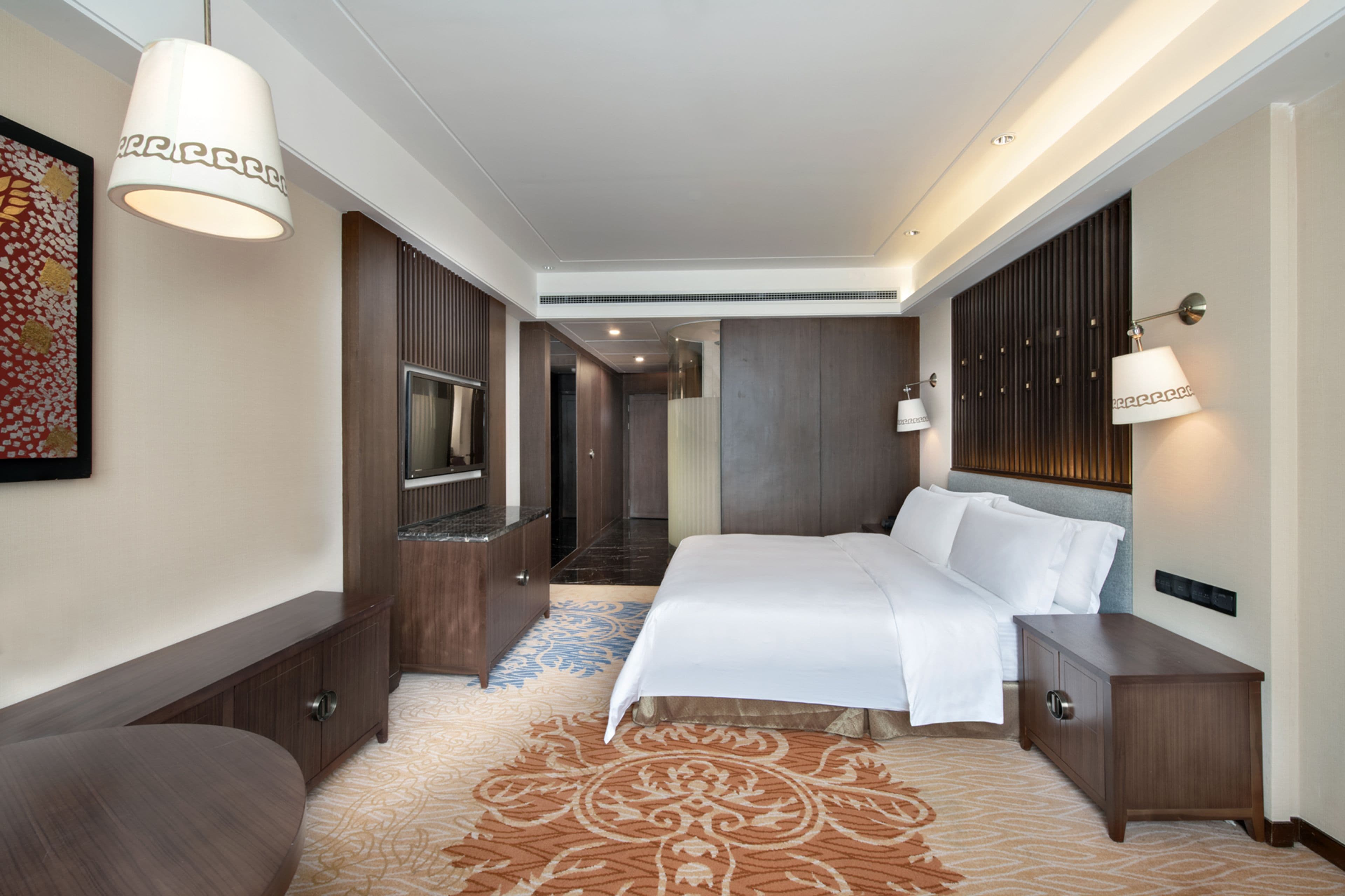 Crowne Plaza Yading - Image 5