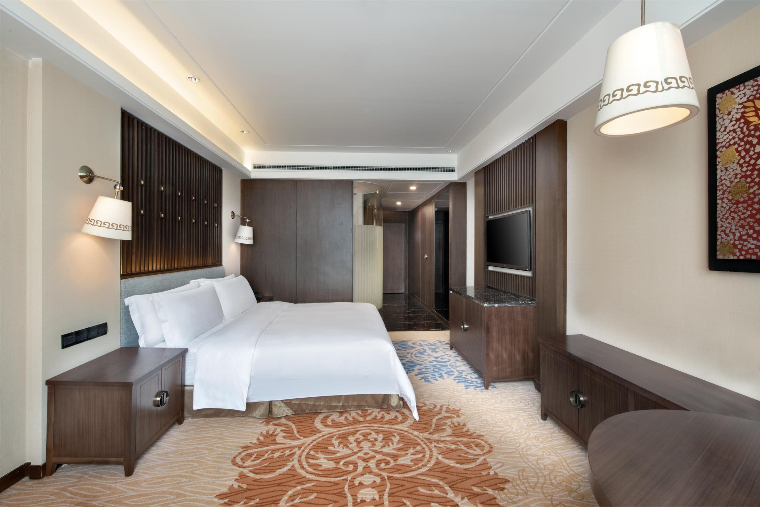 Crowne Plaza Yading - Image 4