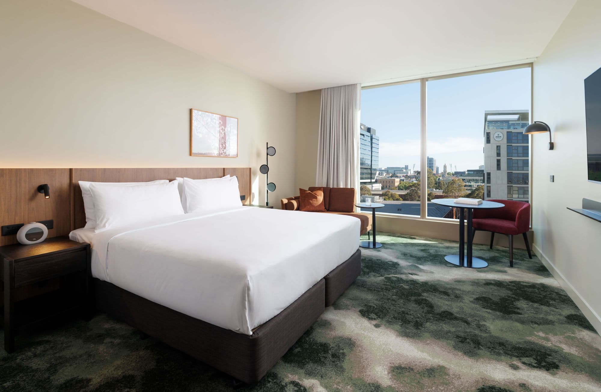 Crowne Plaza Geelong - Image 2