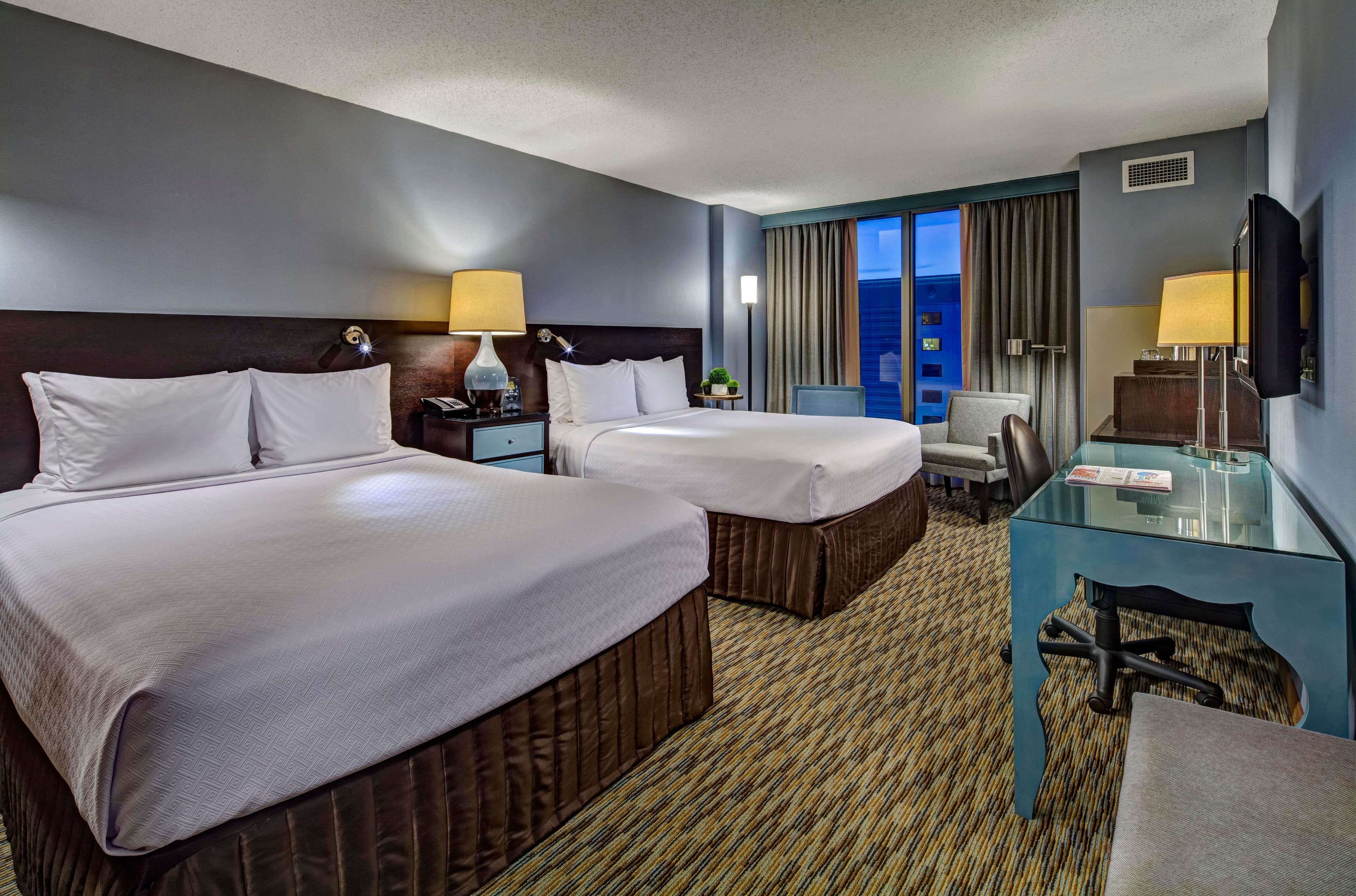 Crowne Plaza Lombard Downers Grove — 7