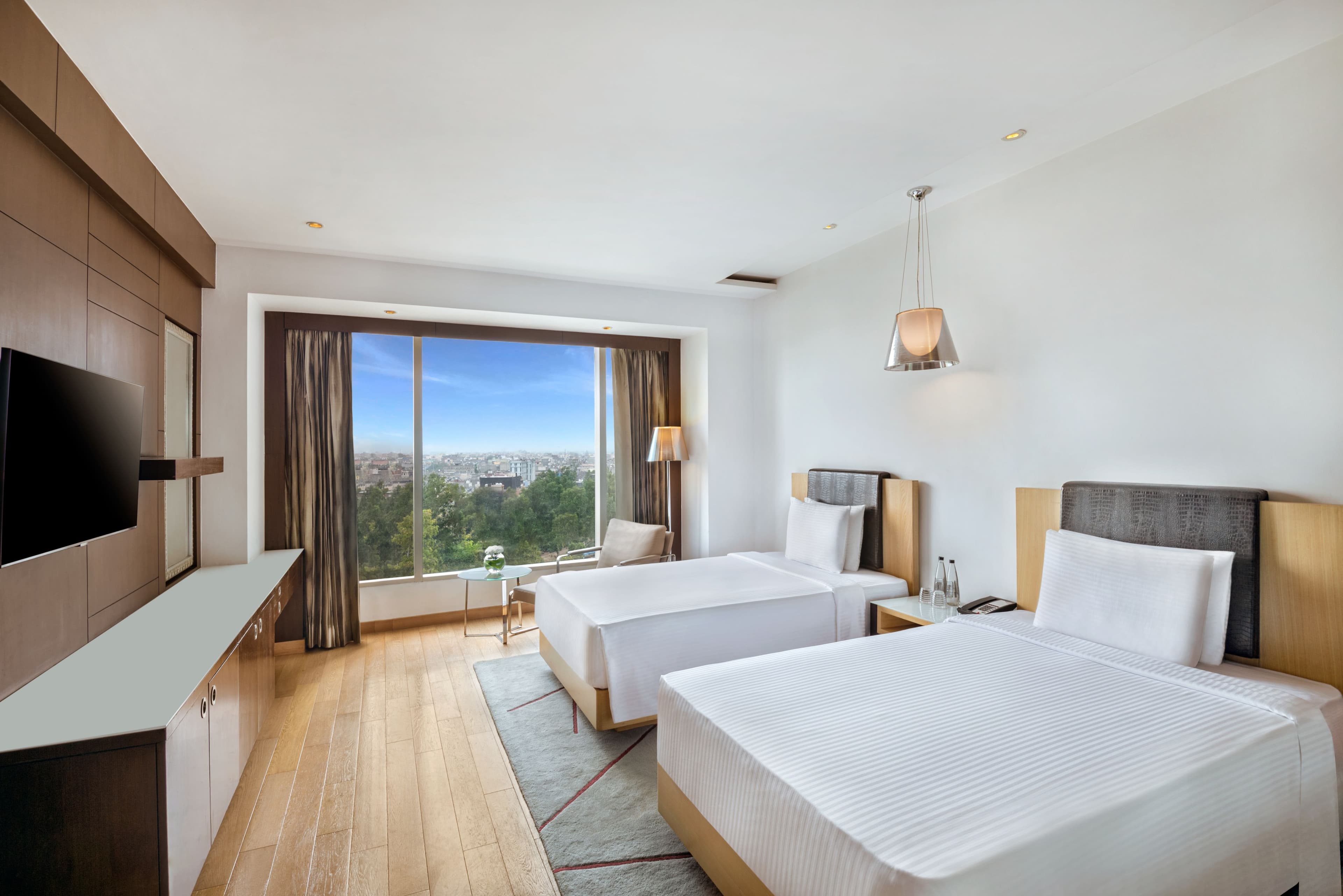Crowne Plaza Greater Noida - Image 2