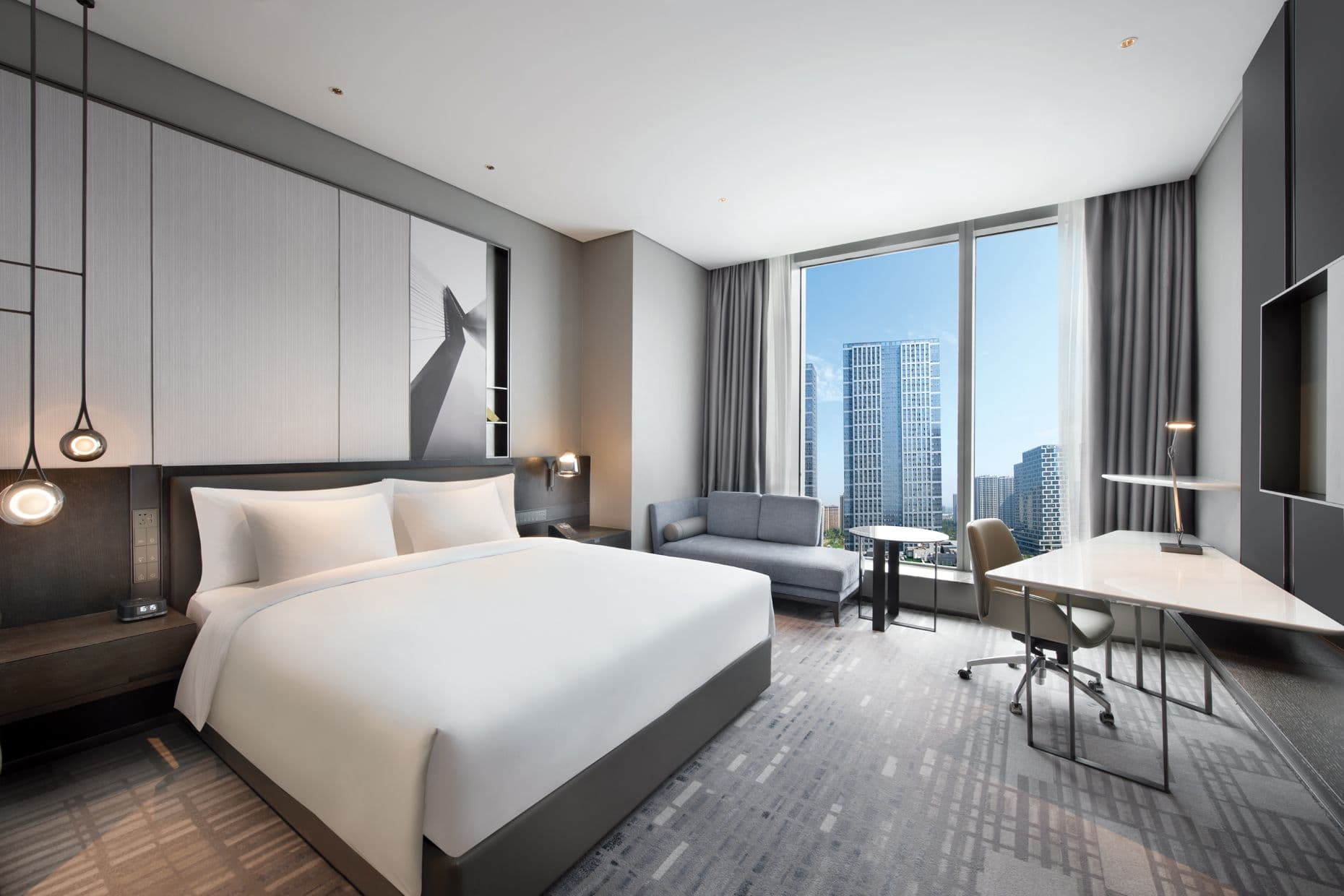 Crowne Plaza Hangzhou Science City - Image 4
