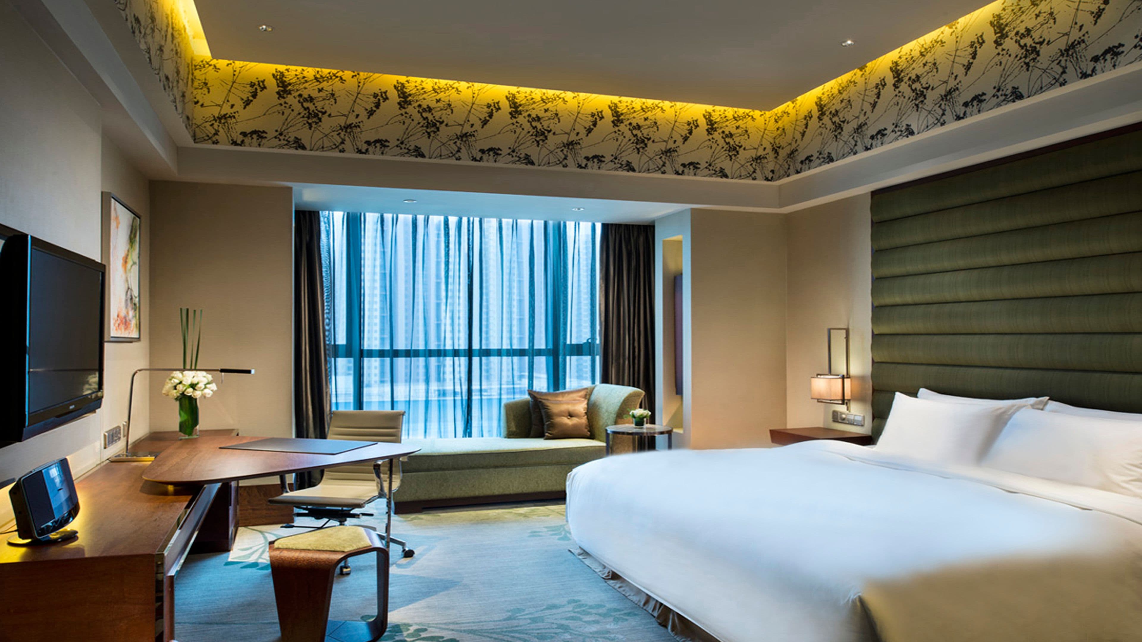 Crowne Plaza Hefei - Image 3