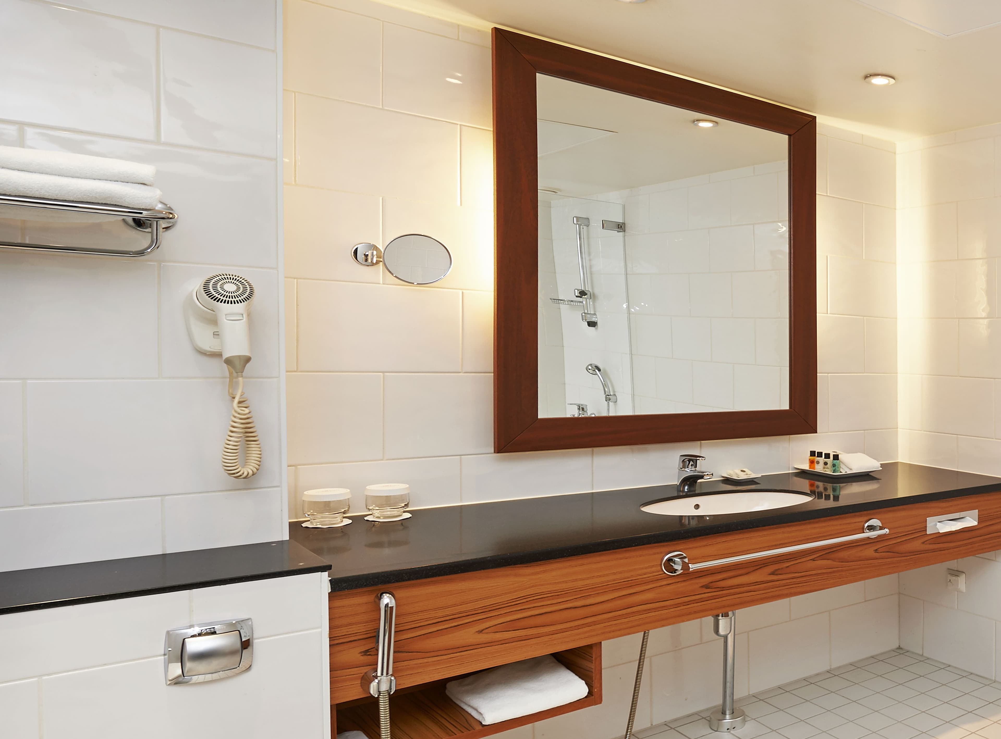 Crowne Plaza Helsinki - Hesperia — 11