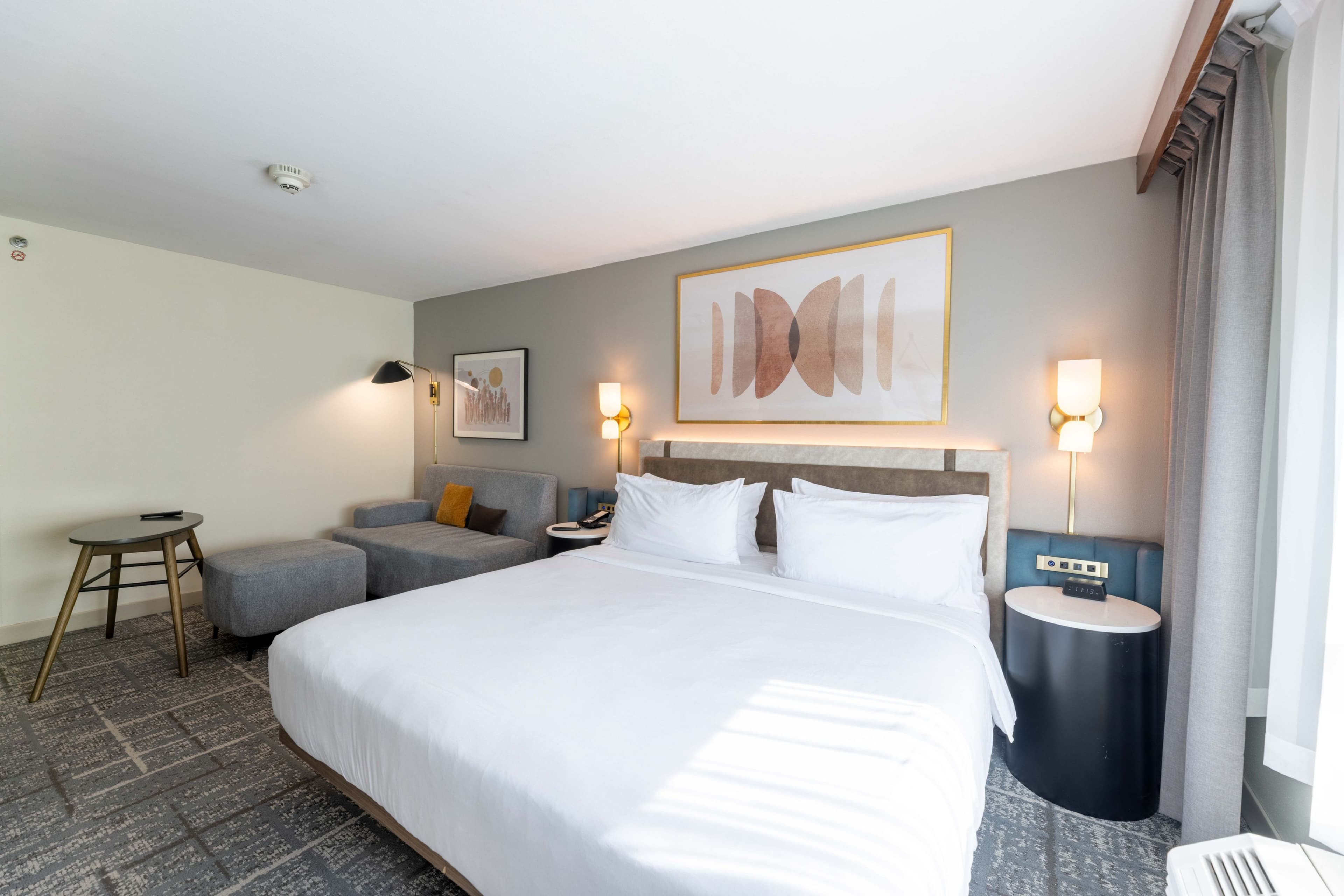 Crowne Plaza Houston Galleria Area — 12