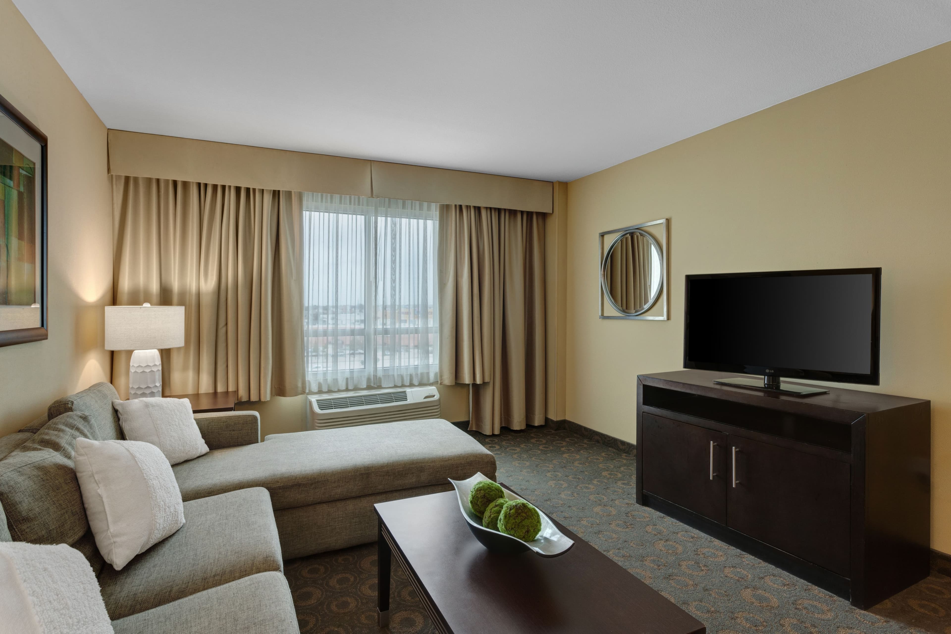 Crowne Plaza Houston Galleria Area — 41