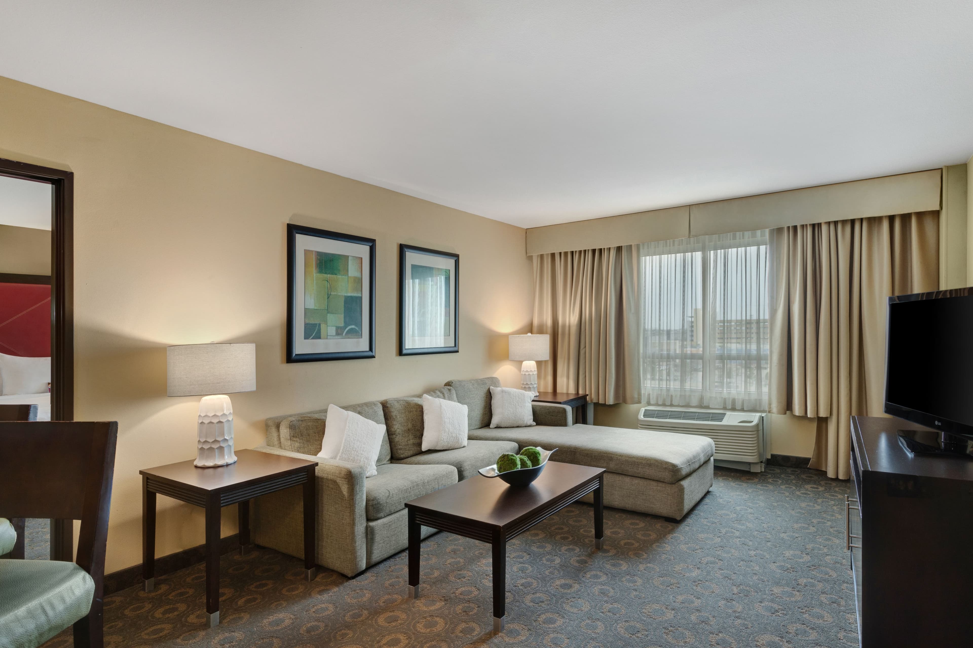 Crowne Plaza Houston Galleria Area — 47