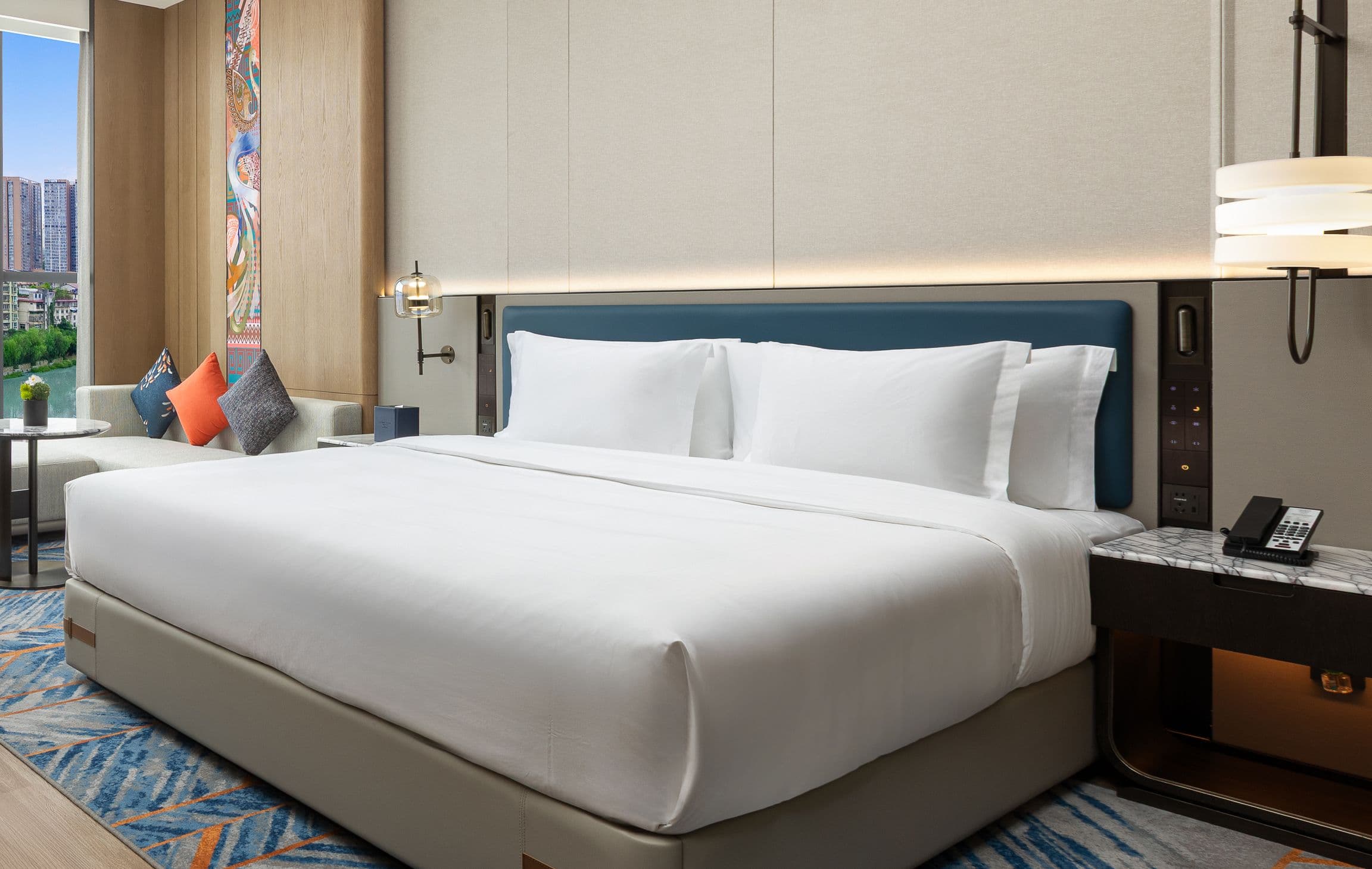 Crowne Plaza Huaihua - Image 3