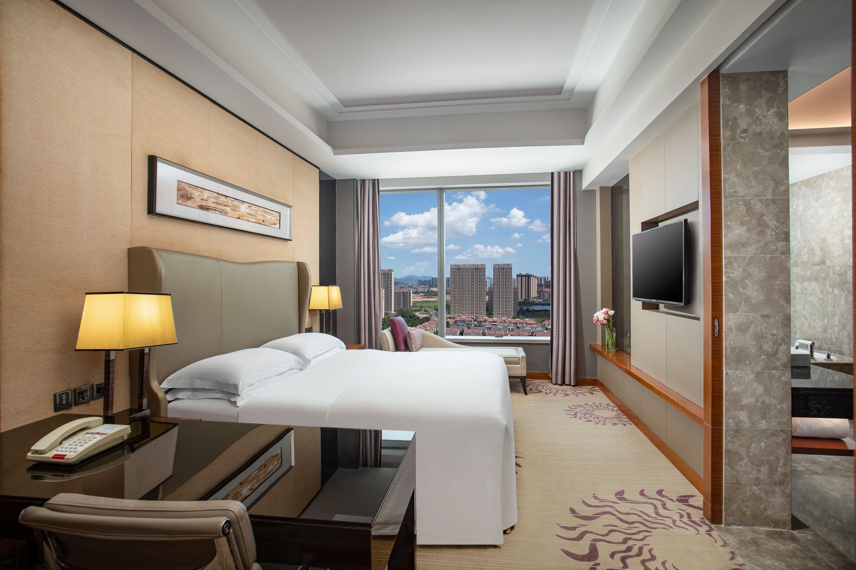 Crowne Plaza Huizhou — 7