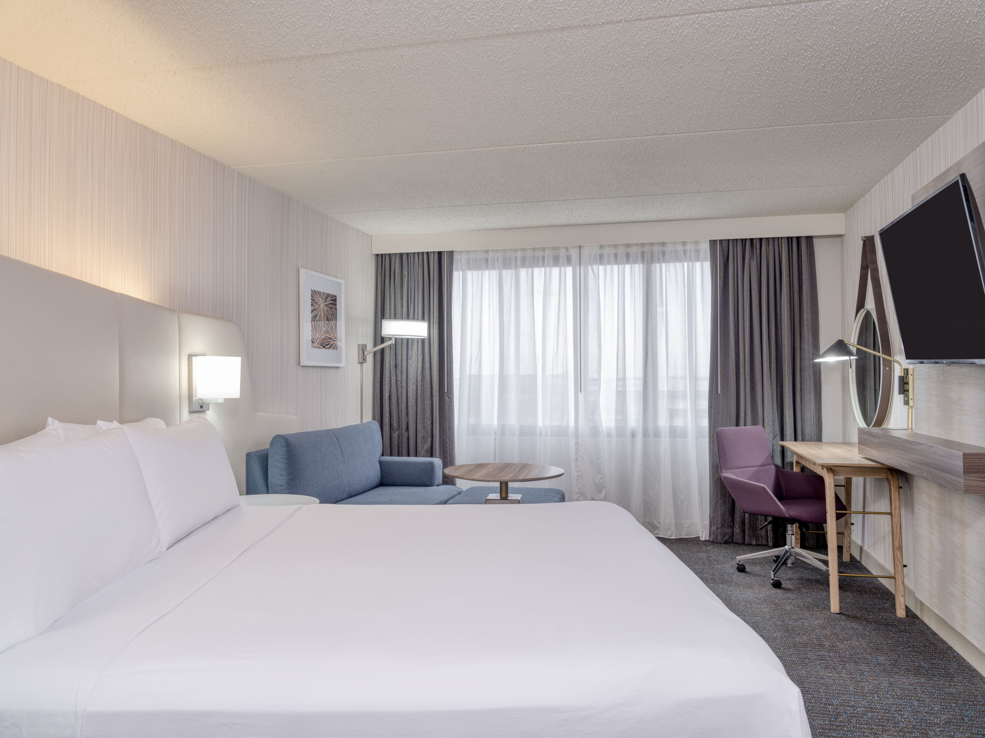 Crowne Plaza Indianapolis-Airport — 7