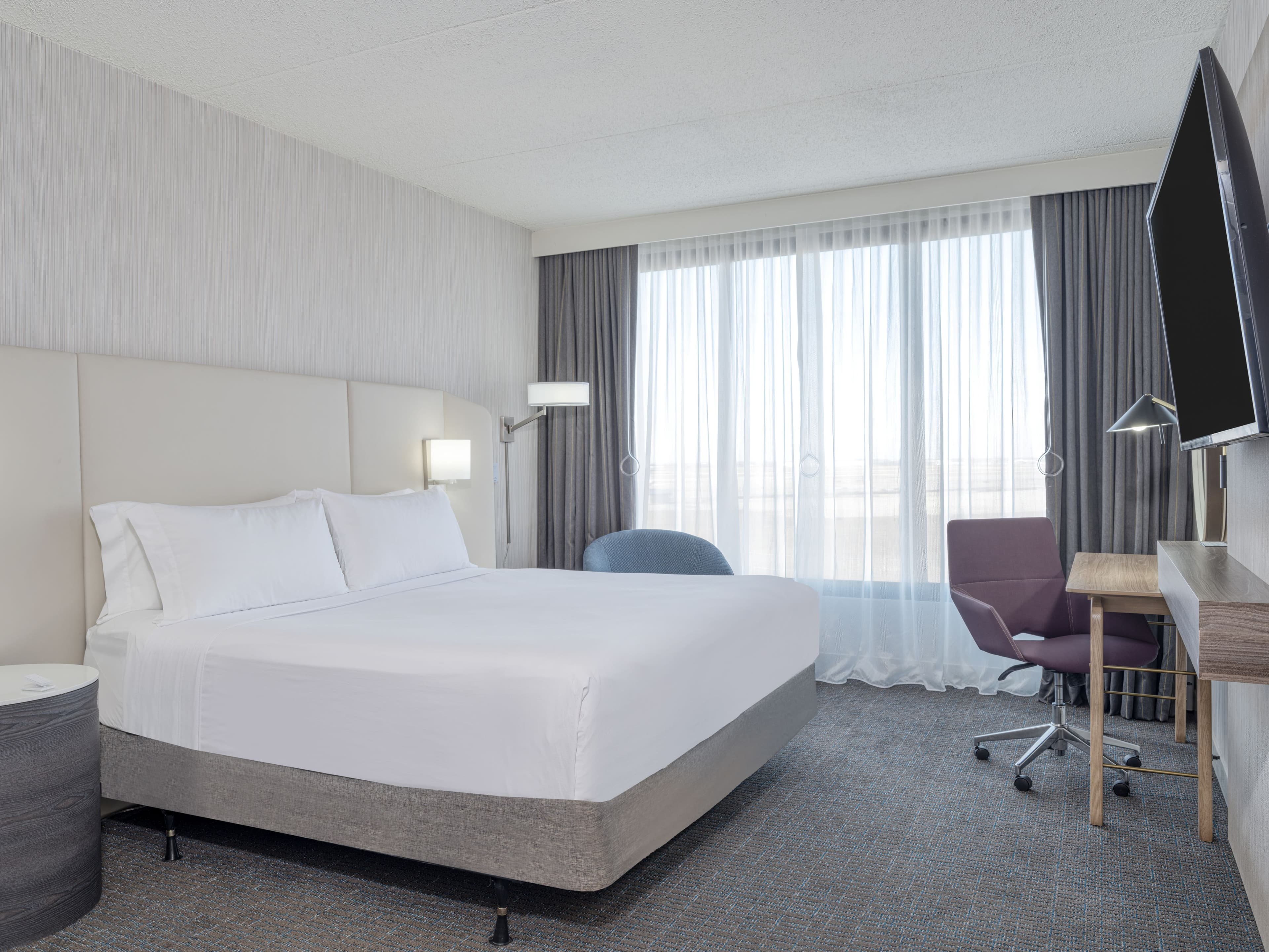 Crowne Plaza Indianapolis-Airport — 17
