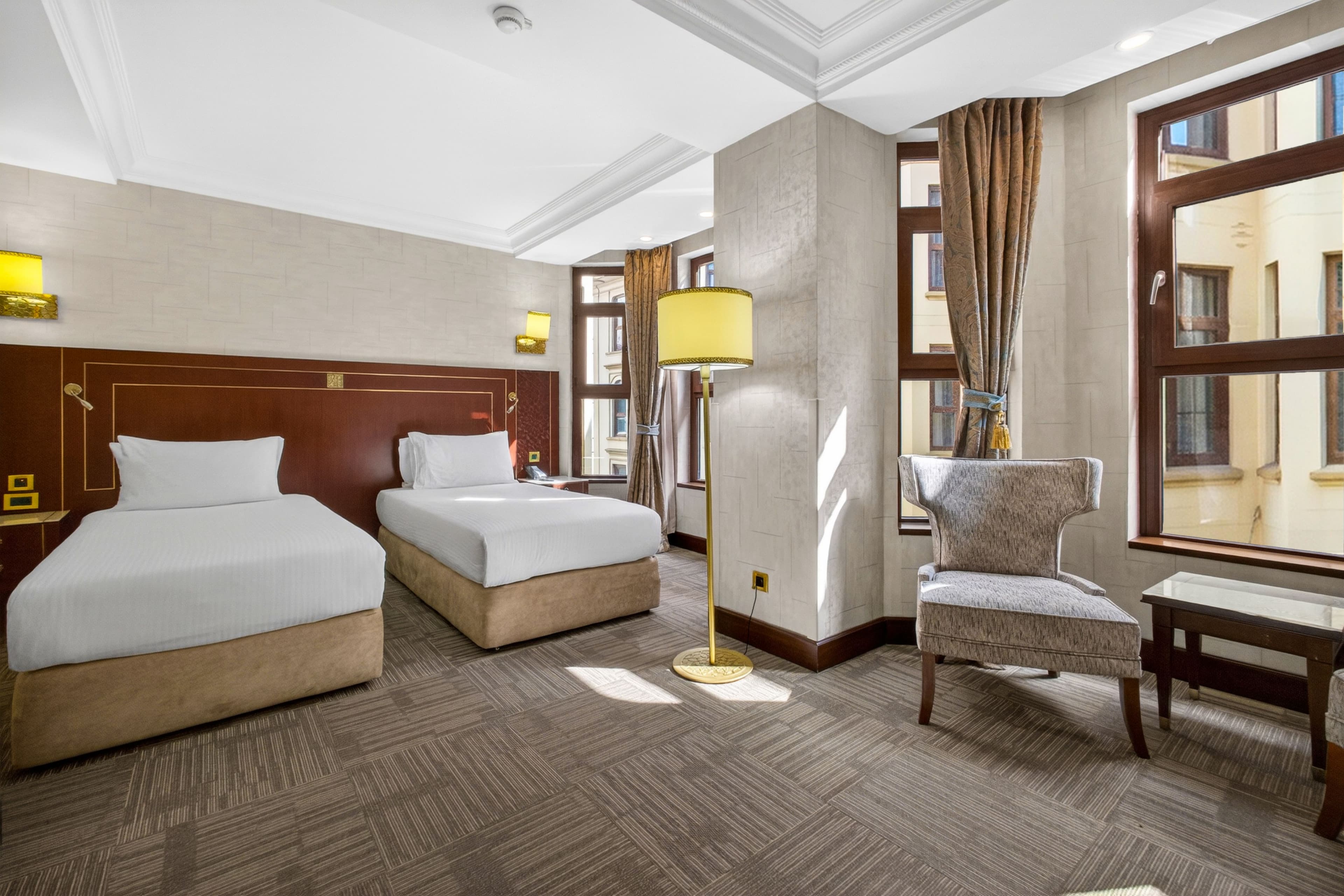Standard Room - Image 7