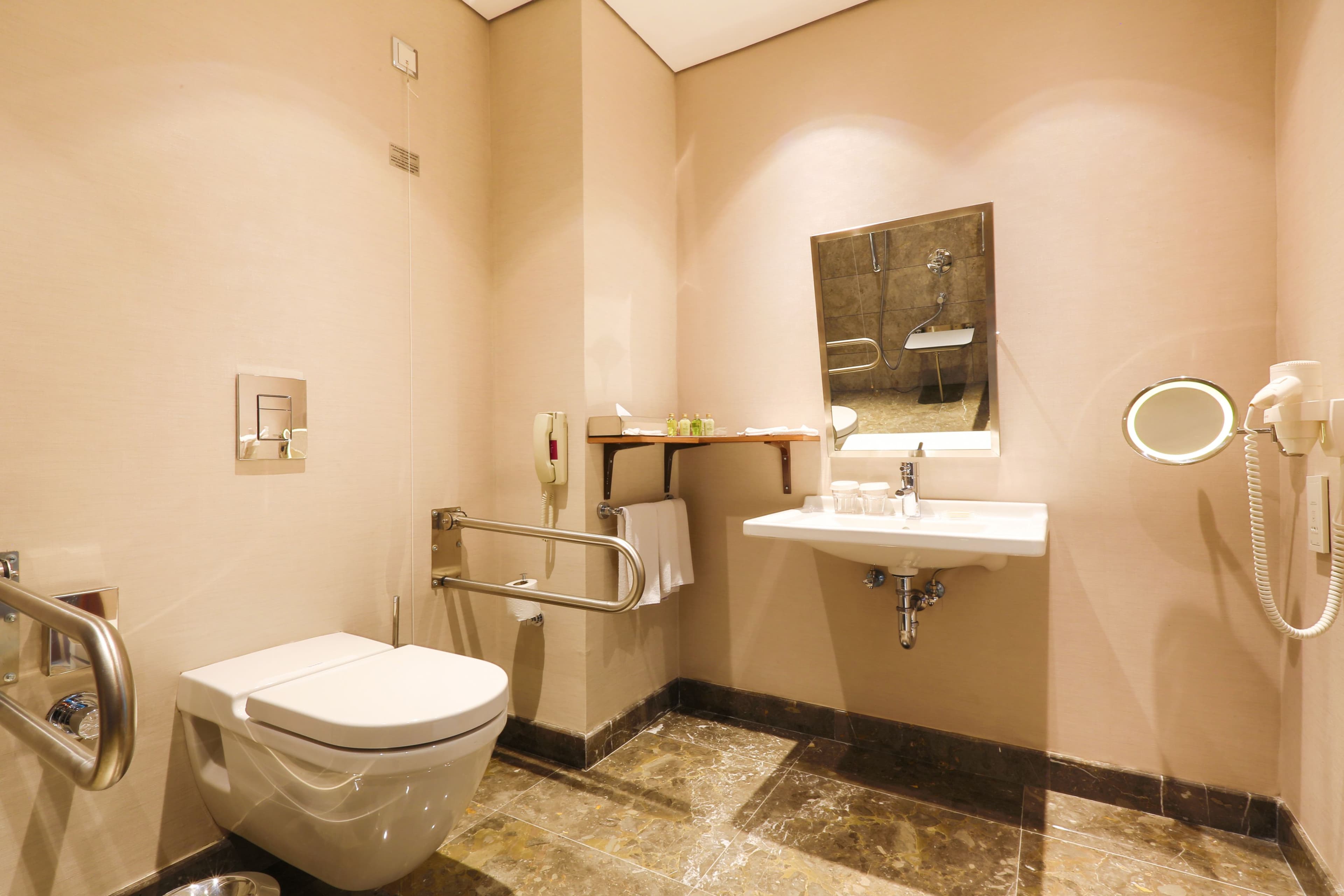 Crowne Plaza Istanbul - Oryapark — 16