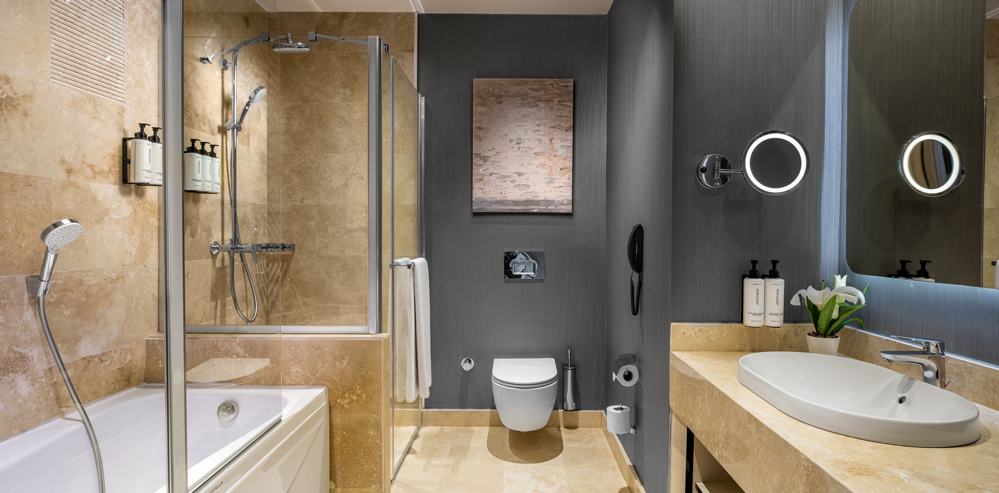 Crowne Plaza Istanbul Tuzla Viaport Marina - Image 2
