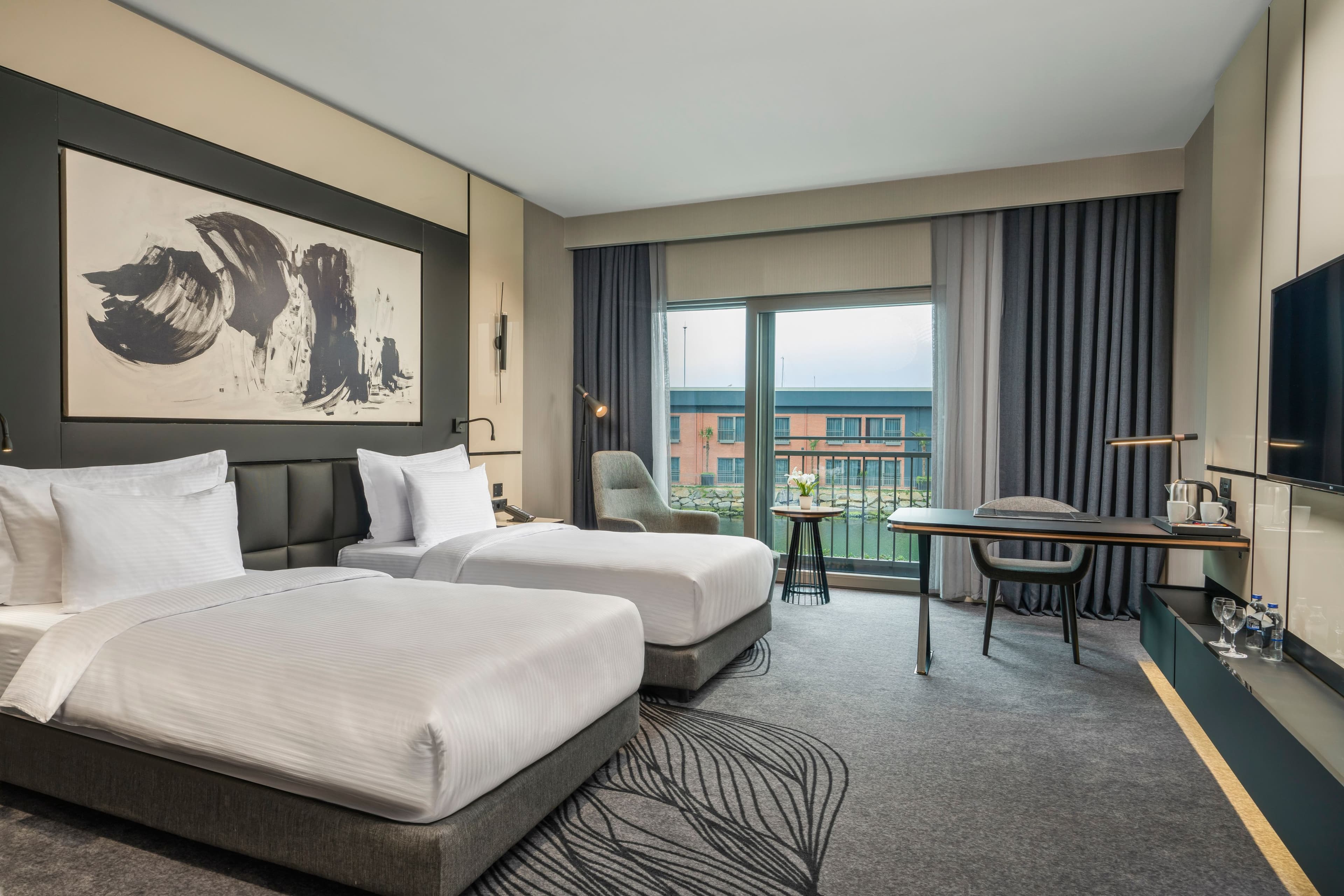 Crowne Plaza Istanbul Tuzla Viaport Marina — 31
