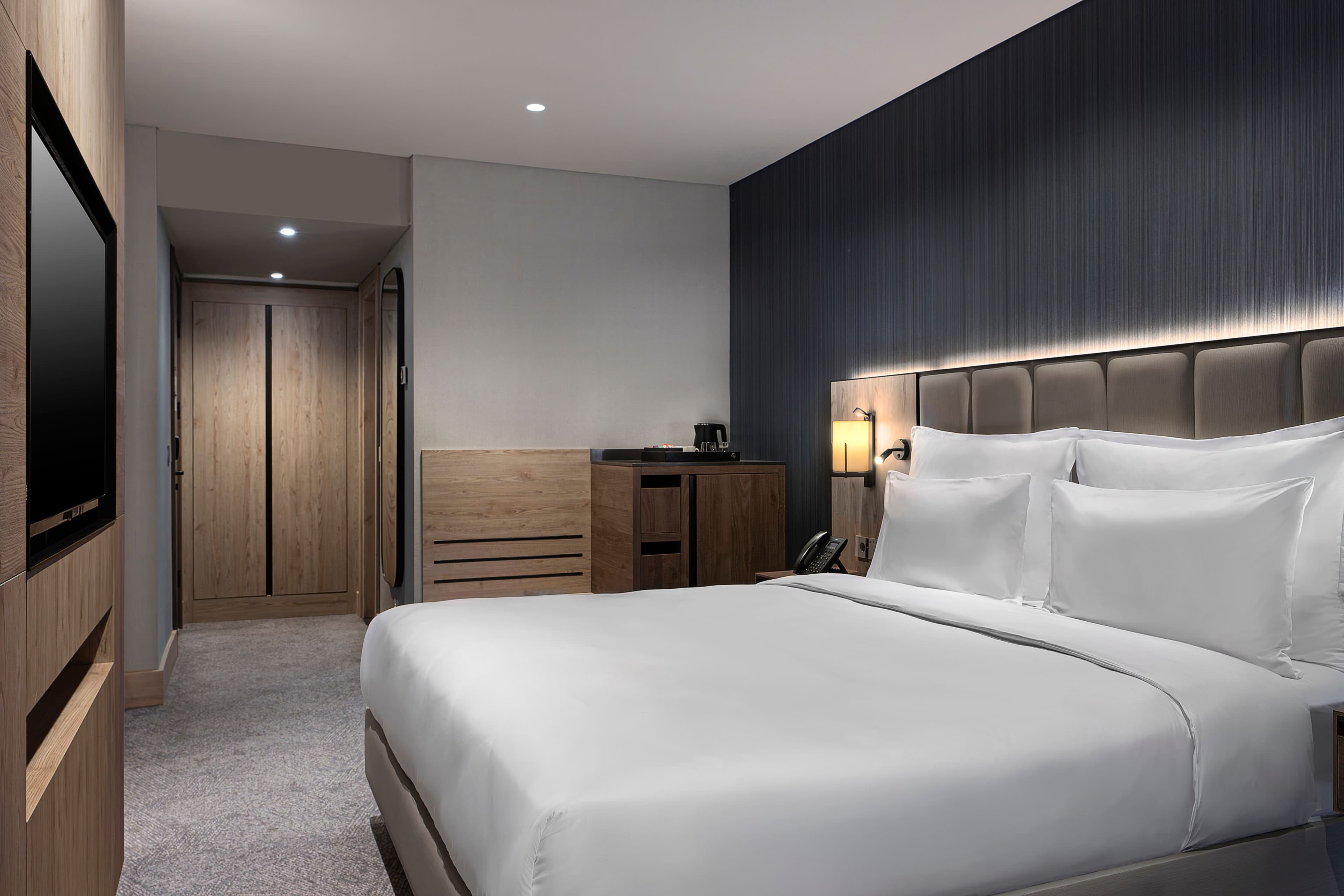Crowne Plaza Istanbul - Ortakoy Bosphorus - Image 2