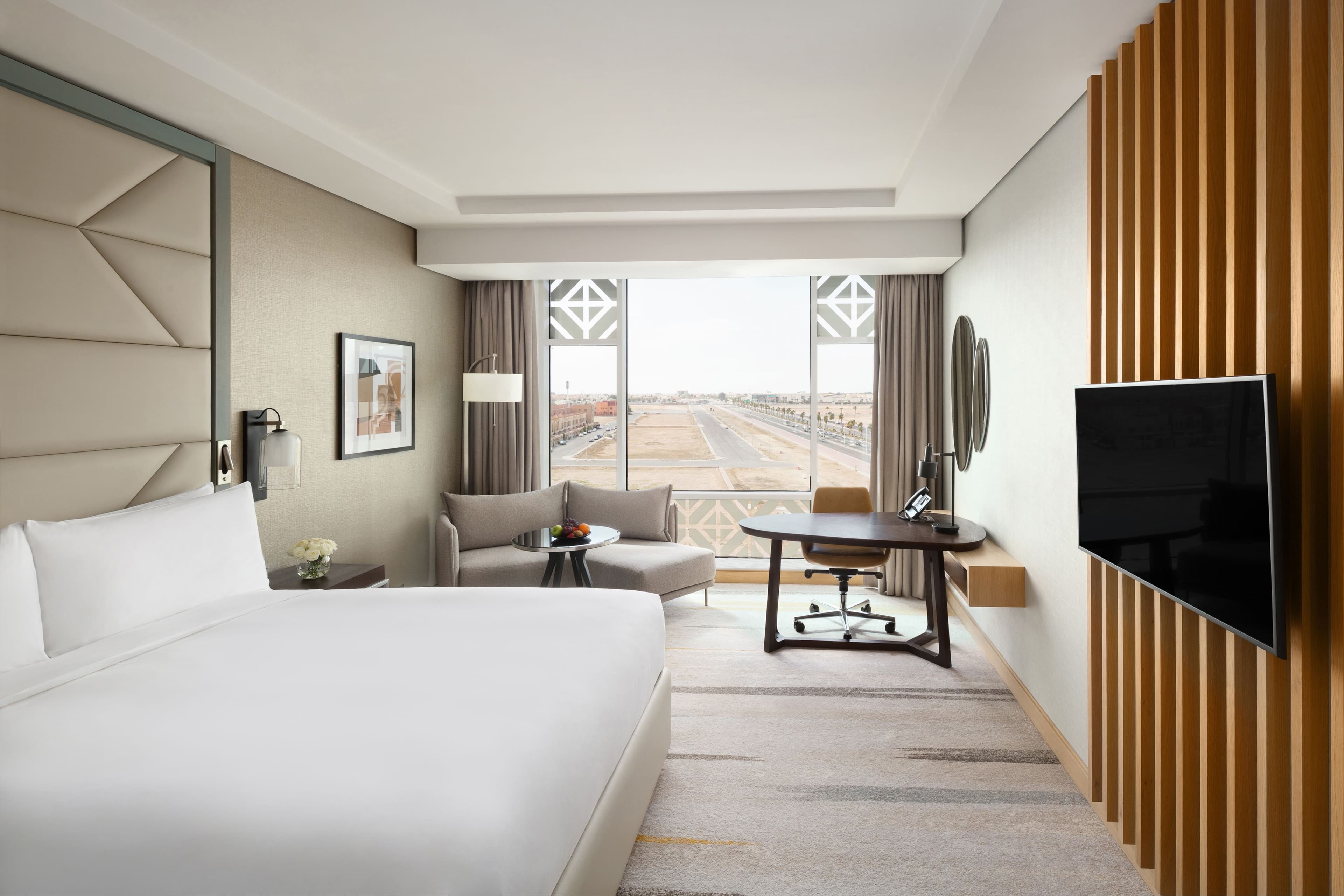 Crowne Plaza Jeddah Al Salam - Image 3