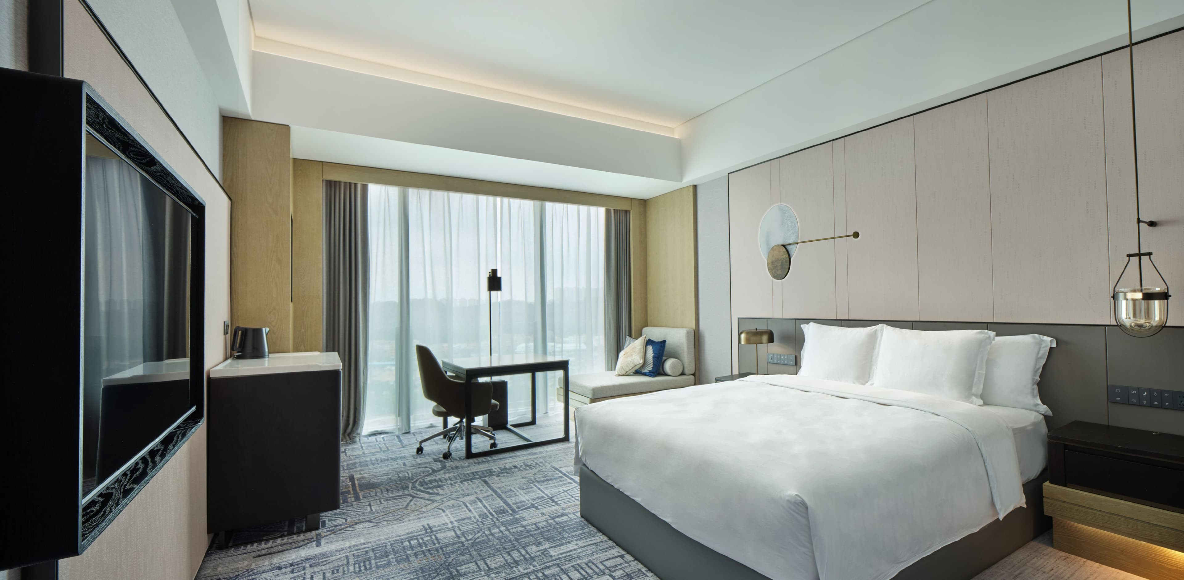 Crowne Plaza Jiangmen Binjiang — 5