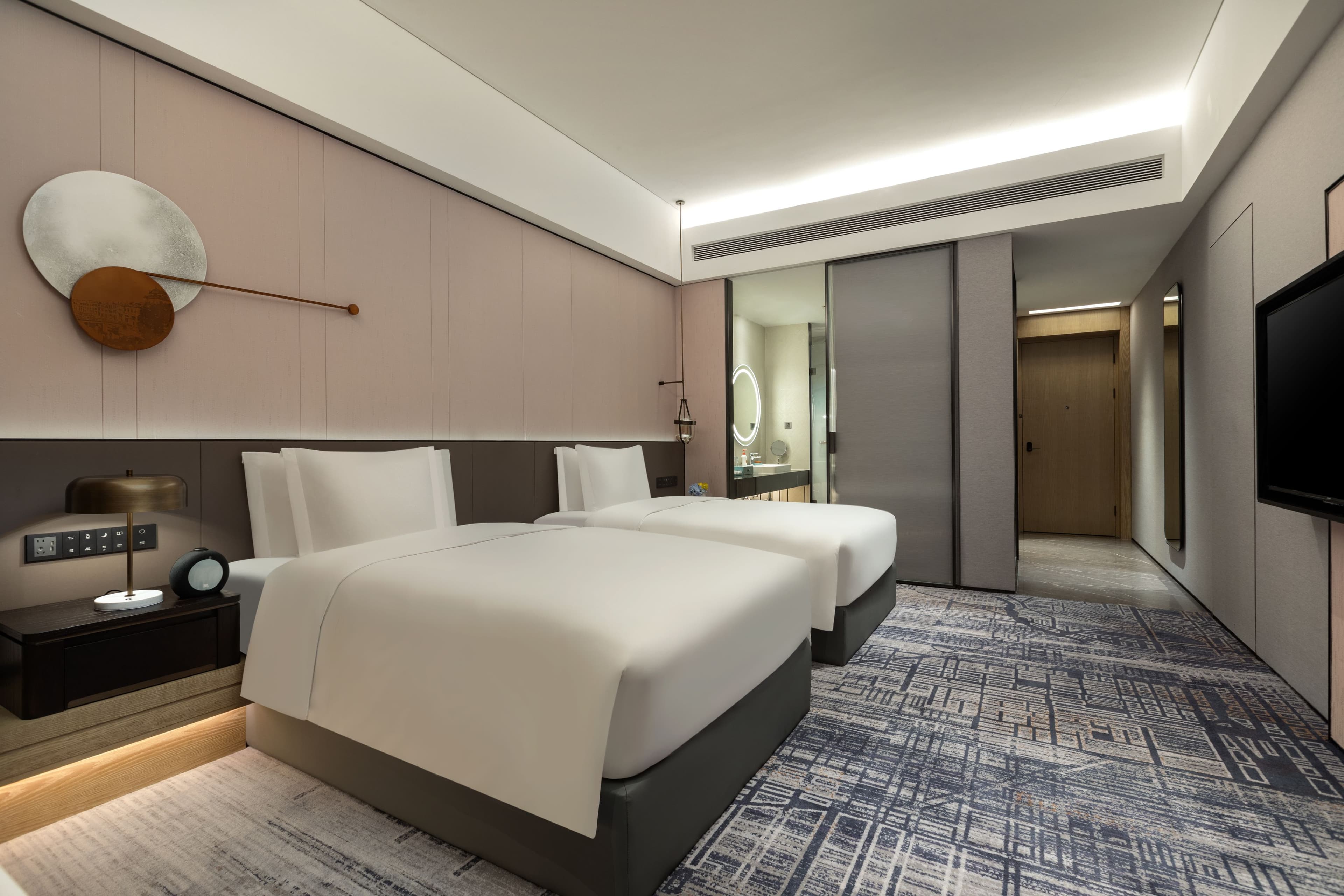 Crowne Plaza Jiangmen Binjiang — 4