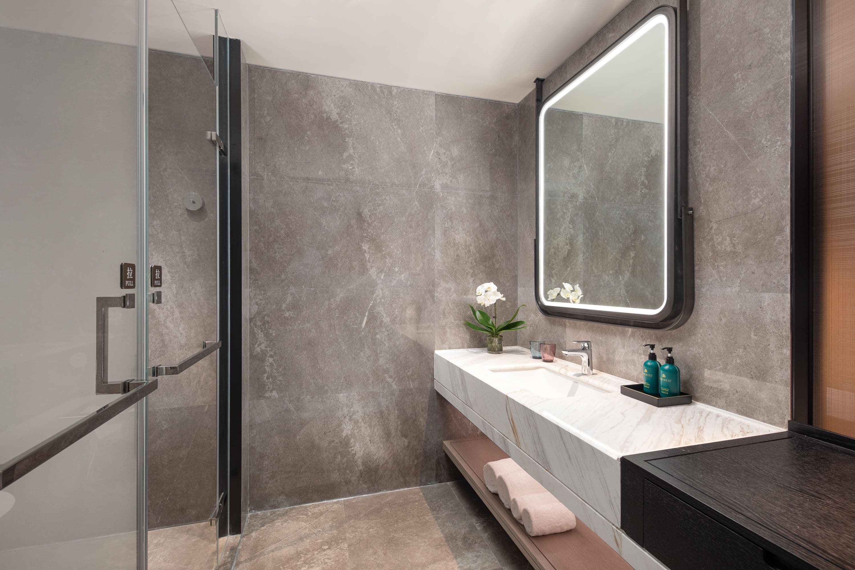Crowne Plaza Jingmen — 5