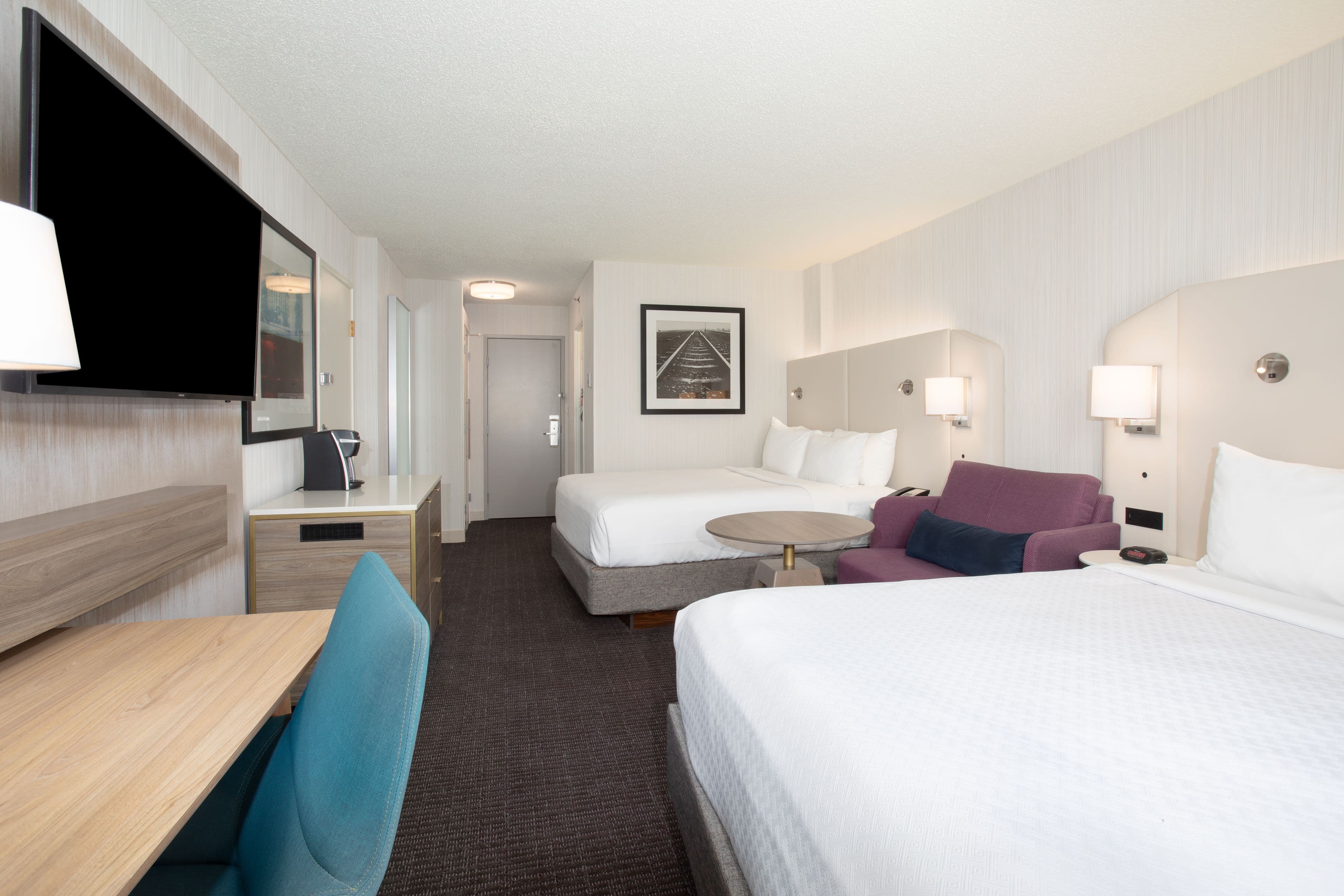 Crowne Plaza Kansas City Downtown — 14