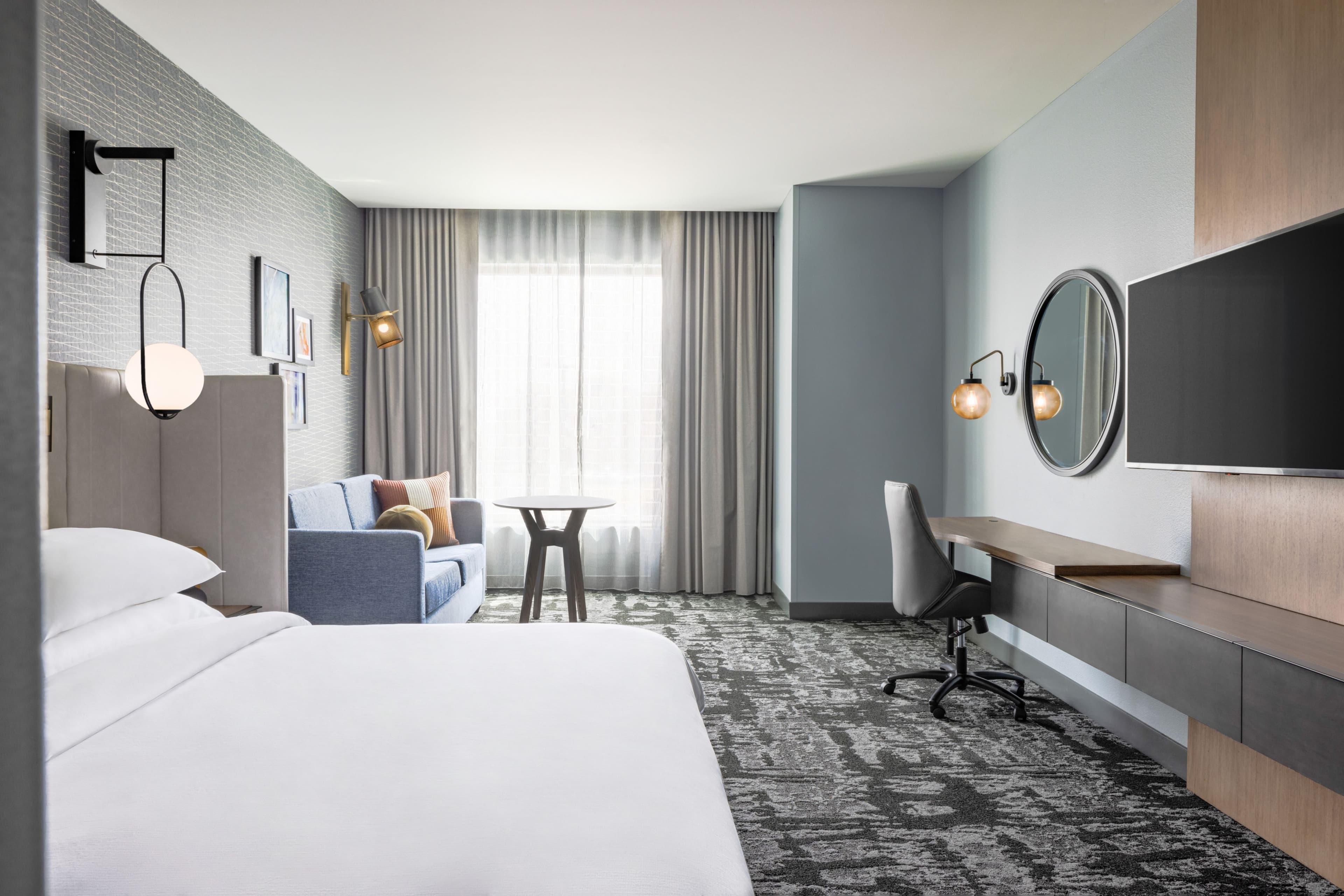 Crowne Plaza Kearney — 6