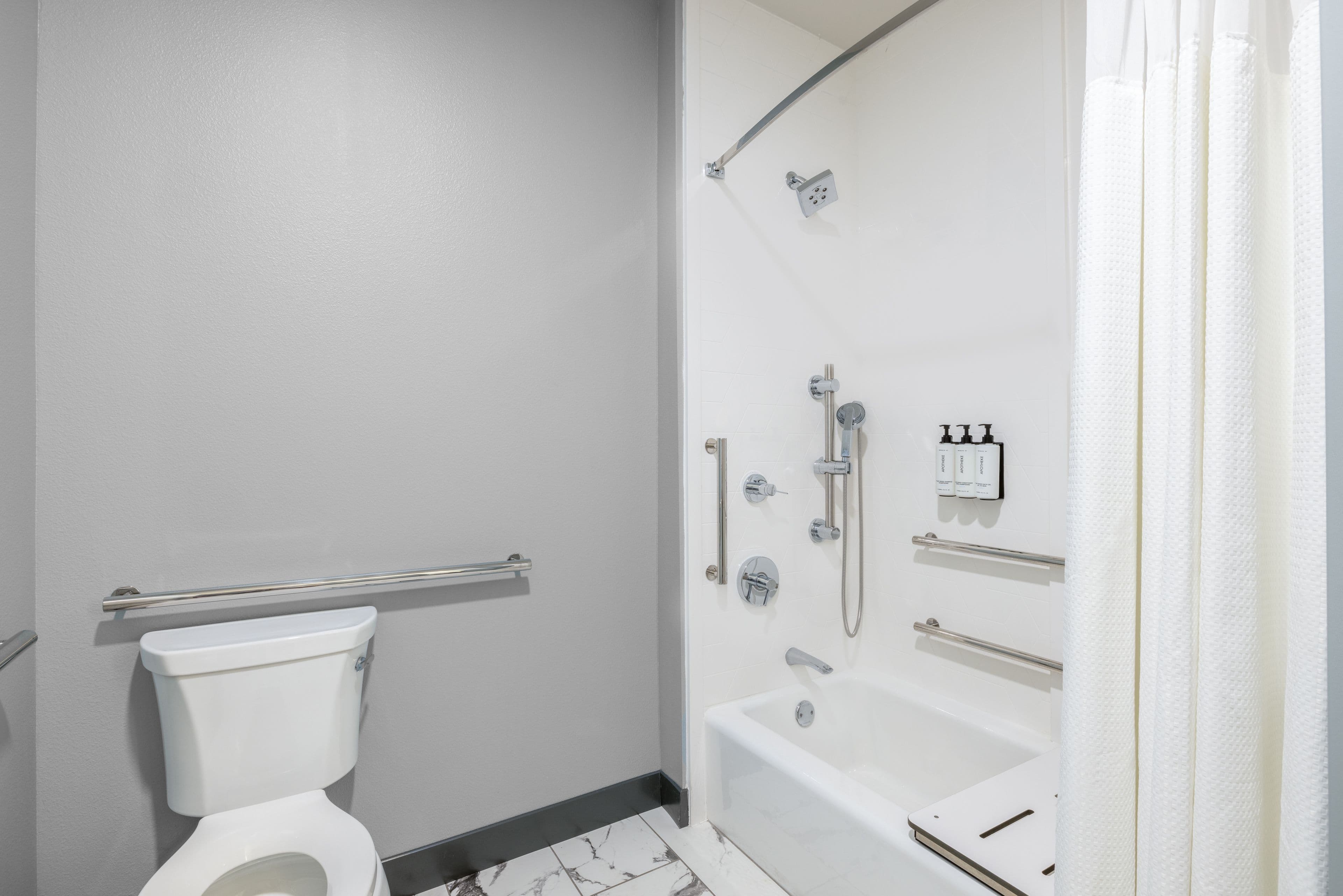 Crowne Plaza Kearney — 26