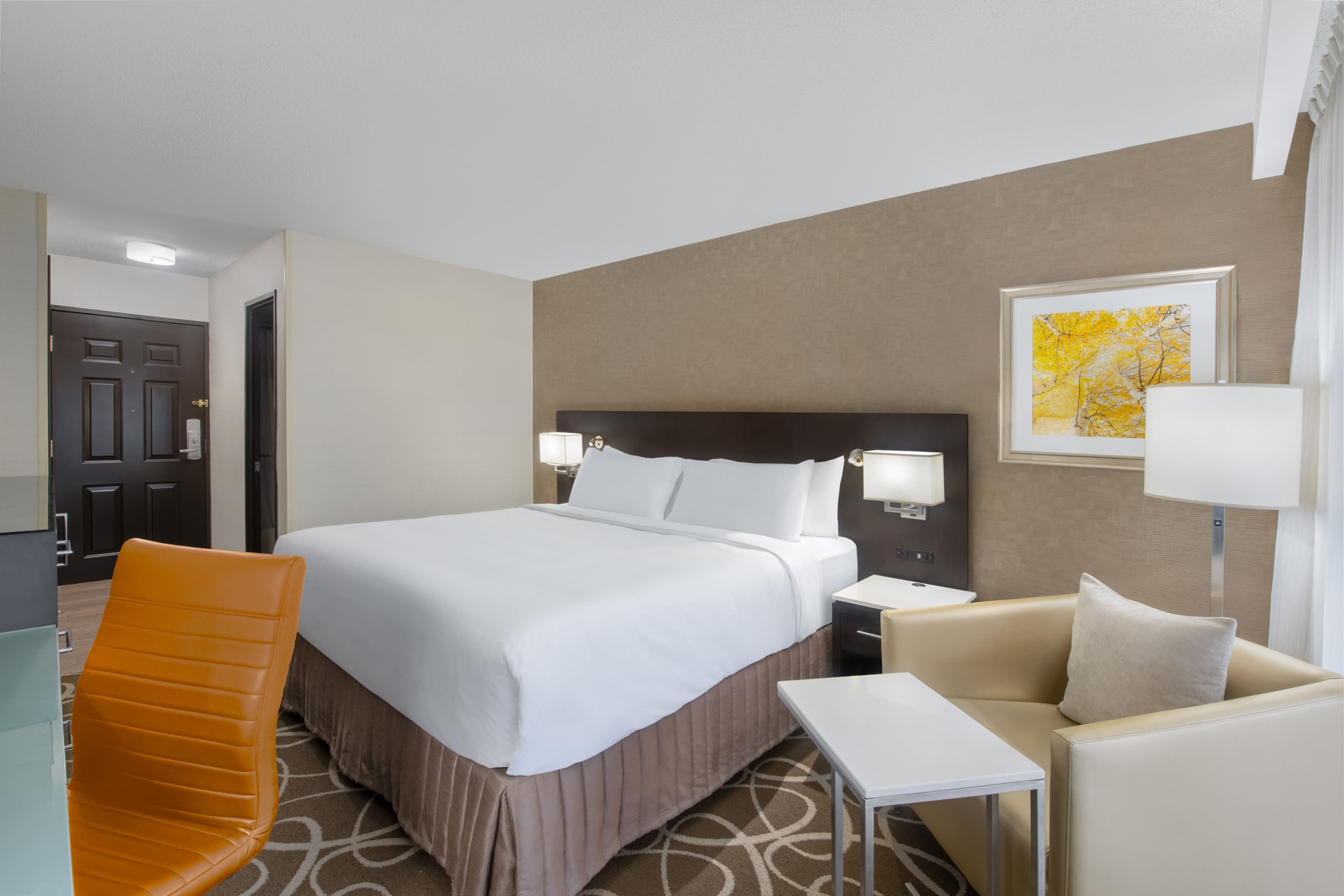 Crowne Plaza Kitchener-Waterloo - Image 2