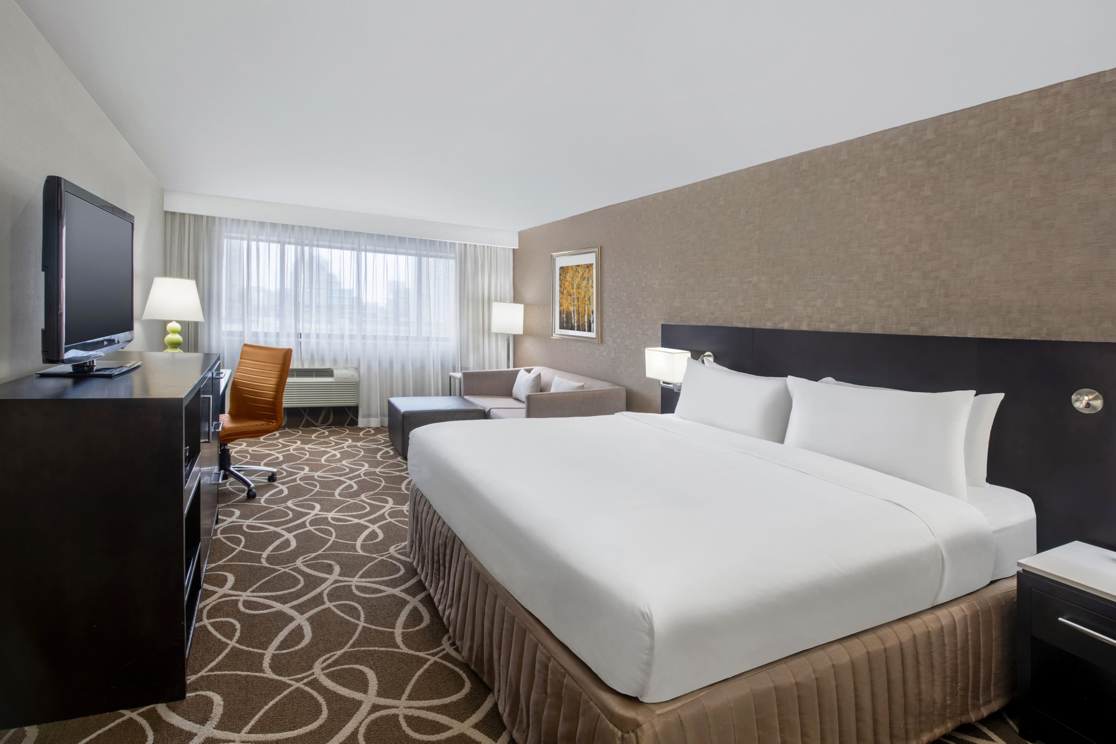 Crowne Plaza Kitchener-Waterloo — 8