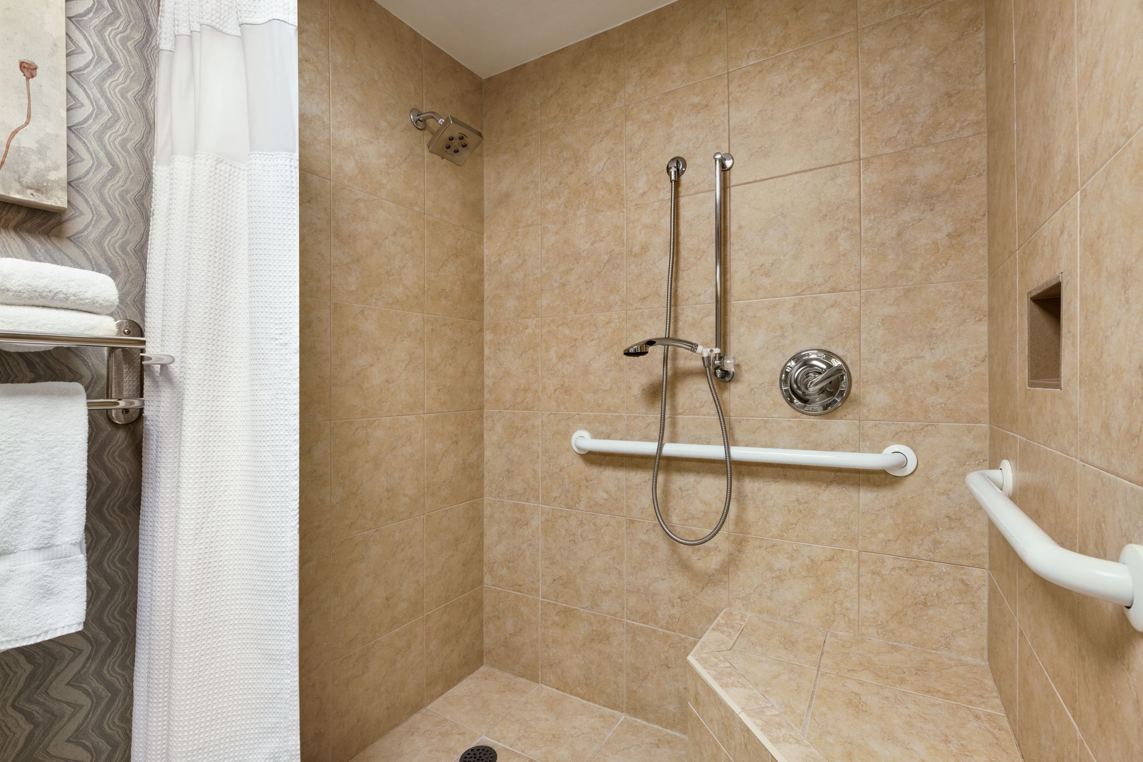Crowne Plaza Knoxville Downtown University — 14