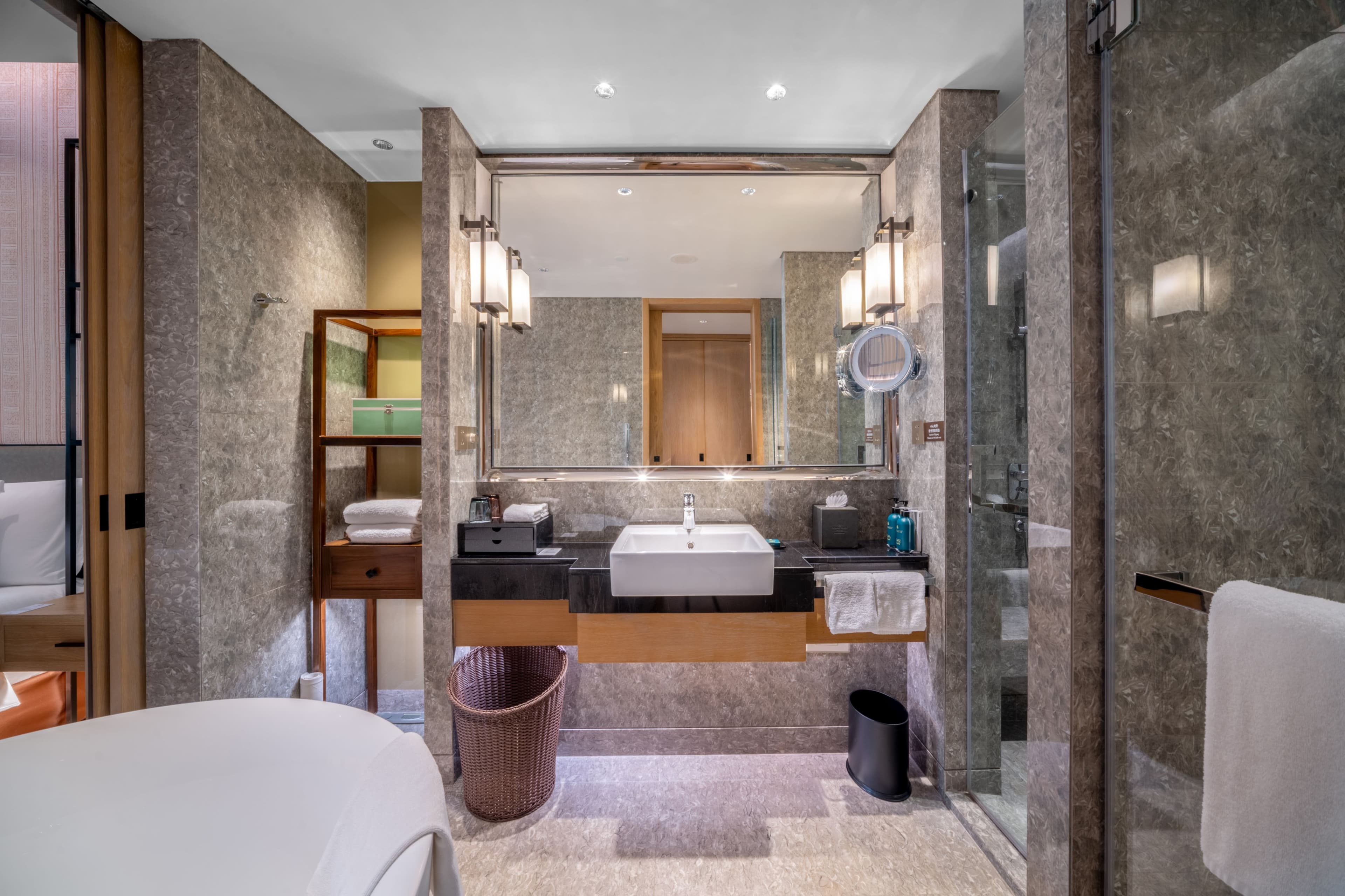 Crowne Plaza Kunming Ancient Dian Town — 5