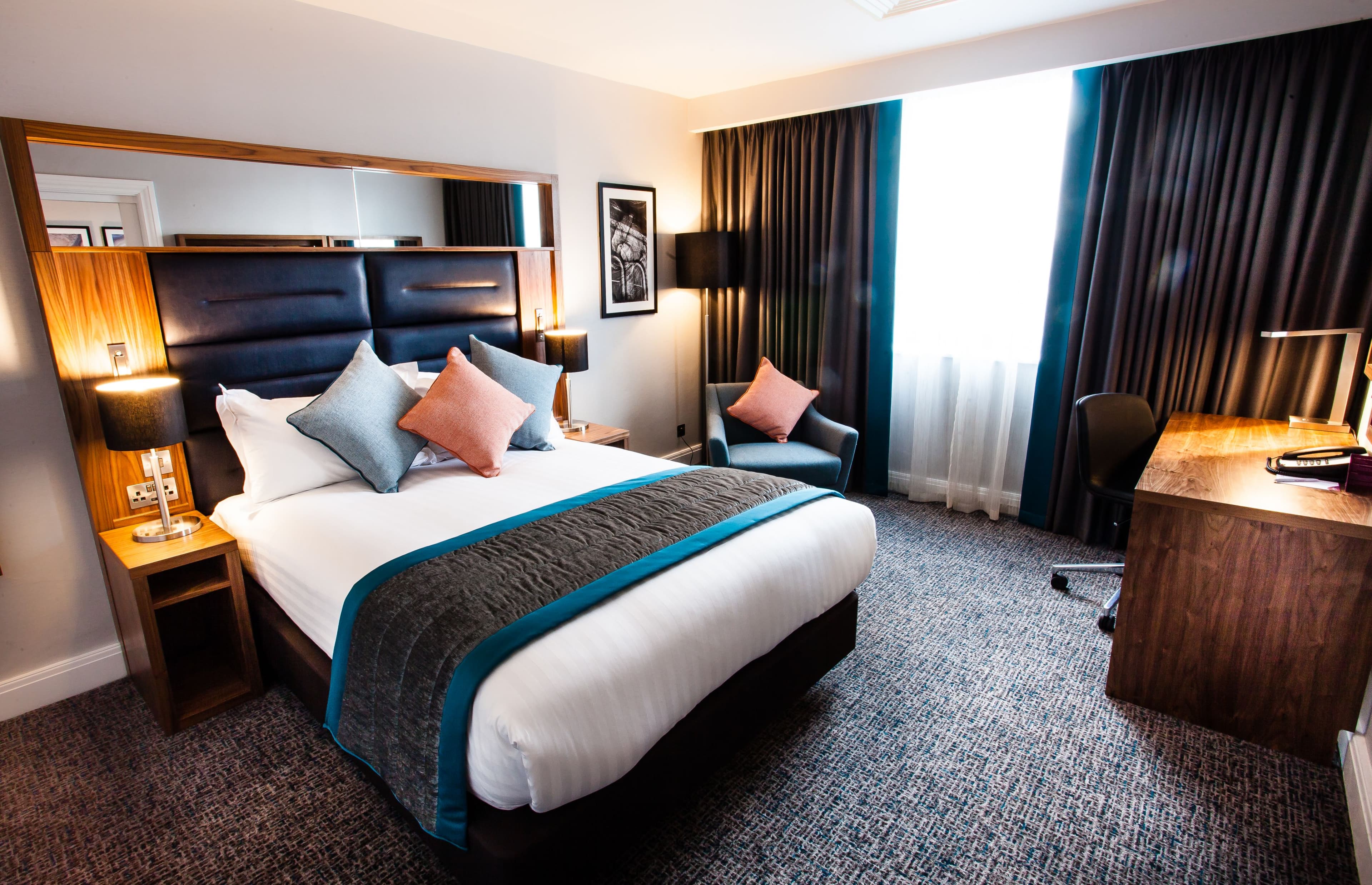 Crowne Plaza Leeds — 6